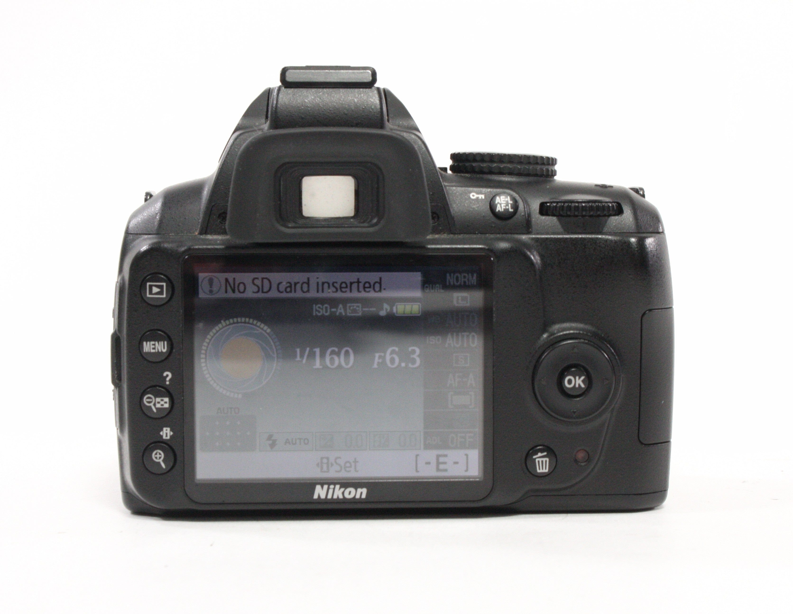Nikon D3000 Digital SLR Camera with 18-55mm f/3.5-5.6G Lens Shutter Count 7,528