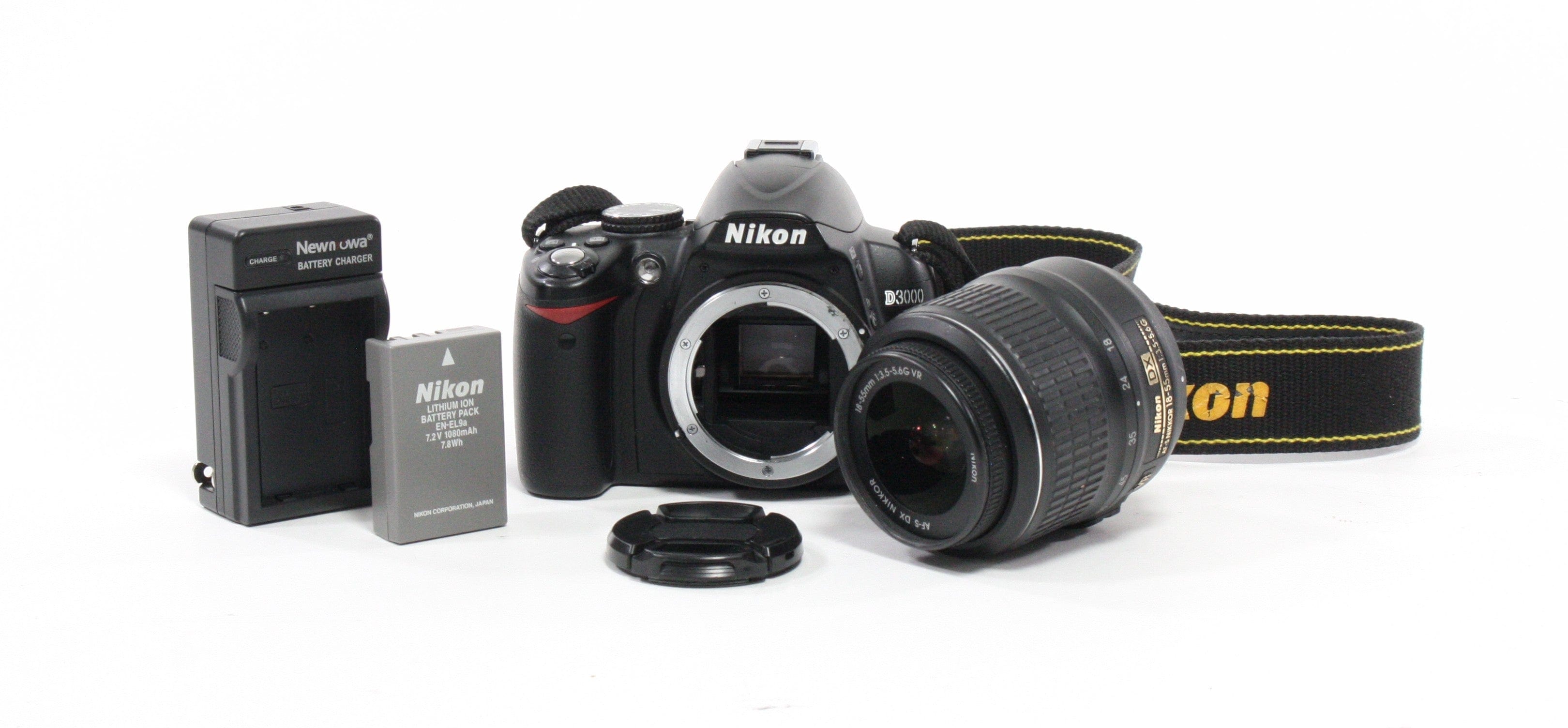 Nikon D3000 Digital SLR Camera with 18-55mm f/3.5-5.6G Lens Shutter Count 7,528