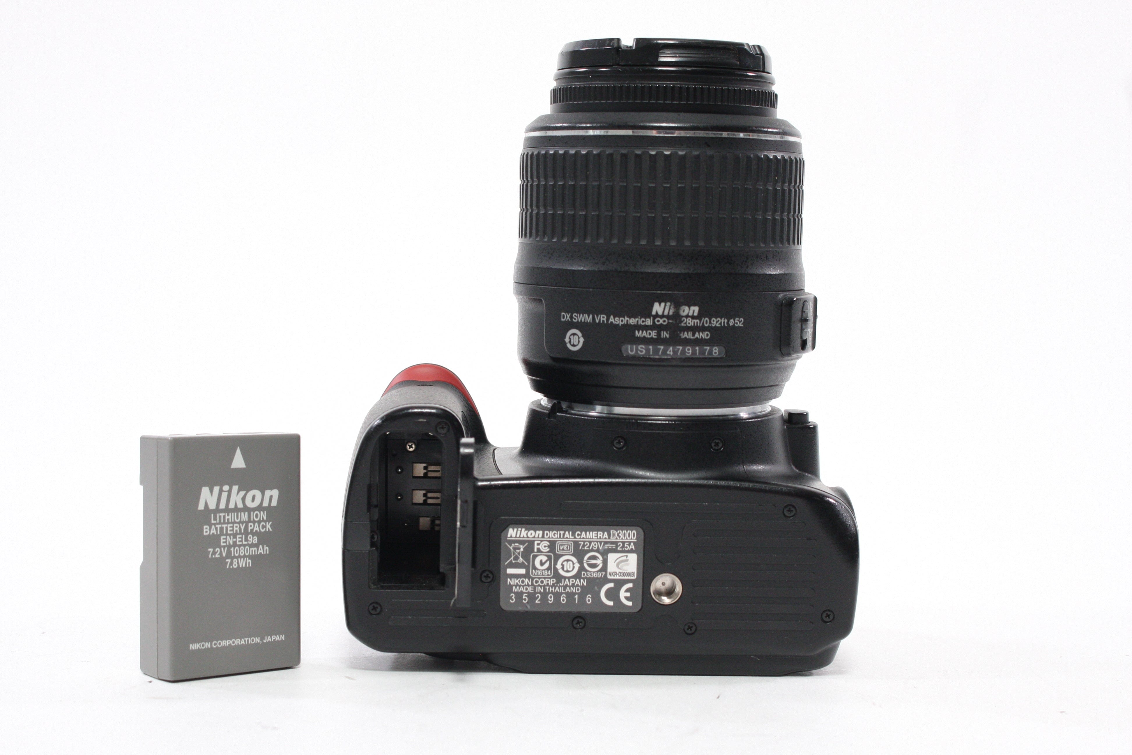 Nikon D3000 DLSR Camera with 18-55mm f/3.5-5.6G Lens with Shutter Count 8,795