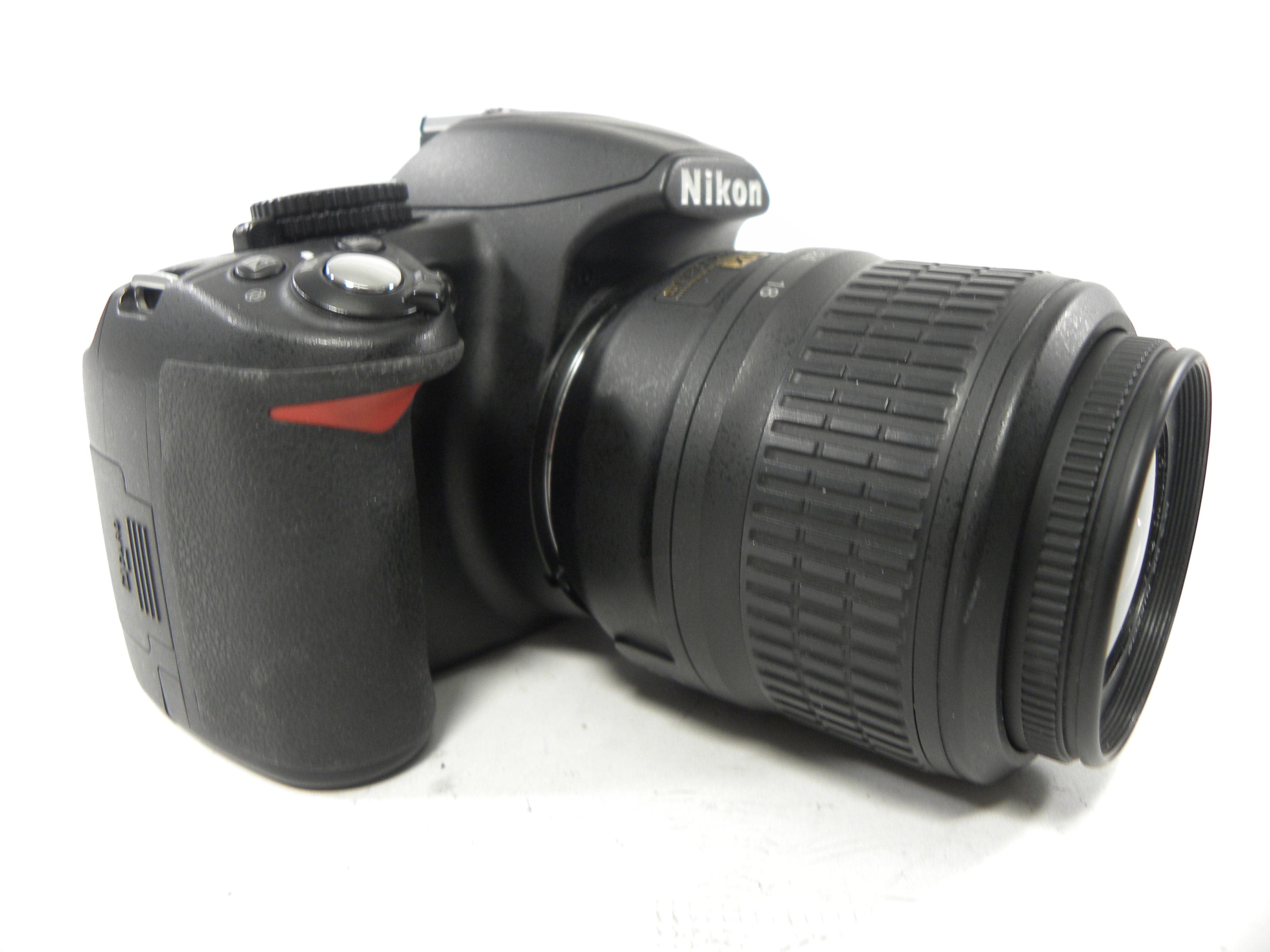 Nikon D3100 14mp Digital SLR w/AF-S Nikkor 18-55 f3.5-5.6G DX VR