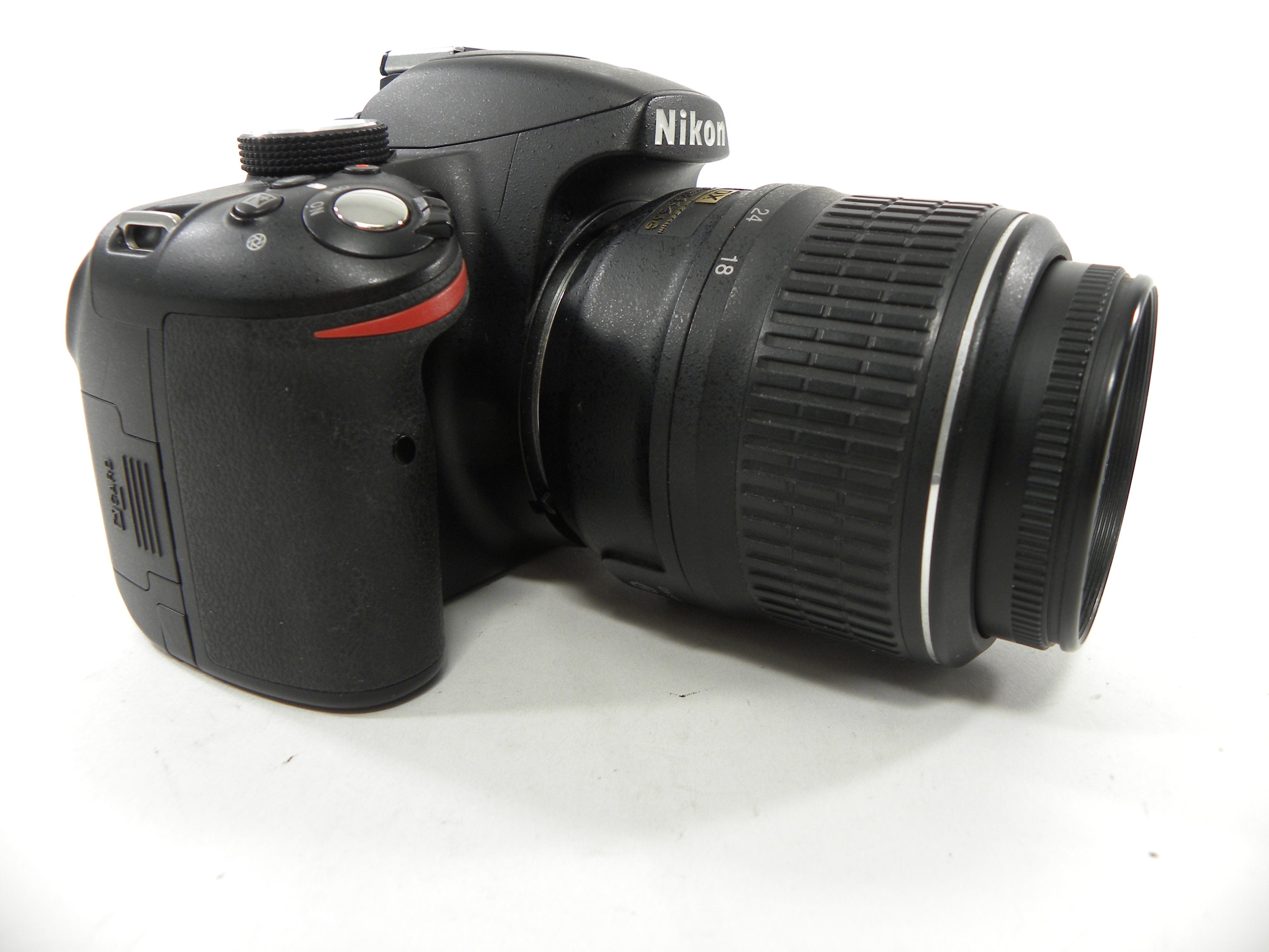 Nikon D3200 24.2mp Digital SLR w/AF-S 18-55 Shutter Ct. 1,474