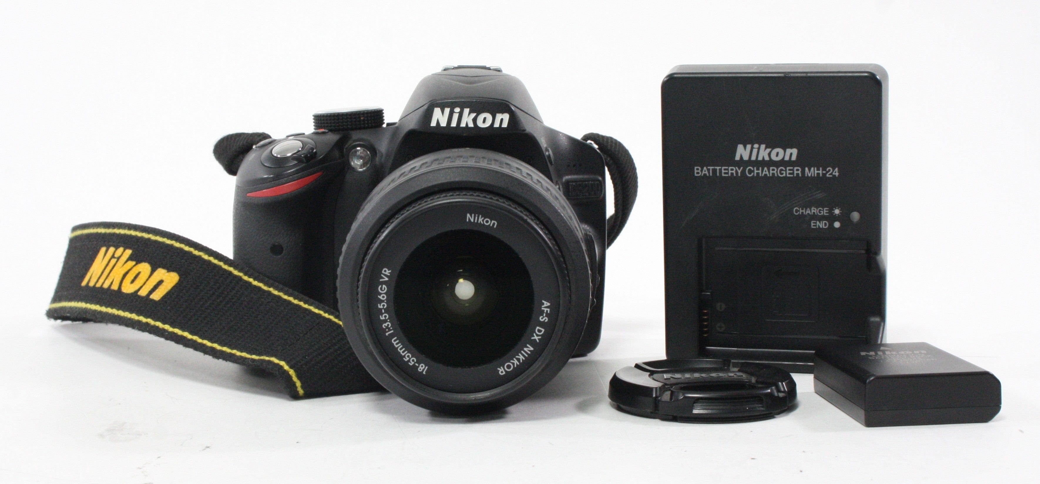 Nikon D3200 with Nikon AF-S 18-55mm f/3.5-5.6 DX VR lens
