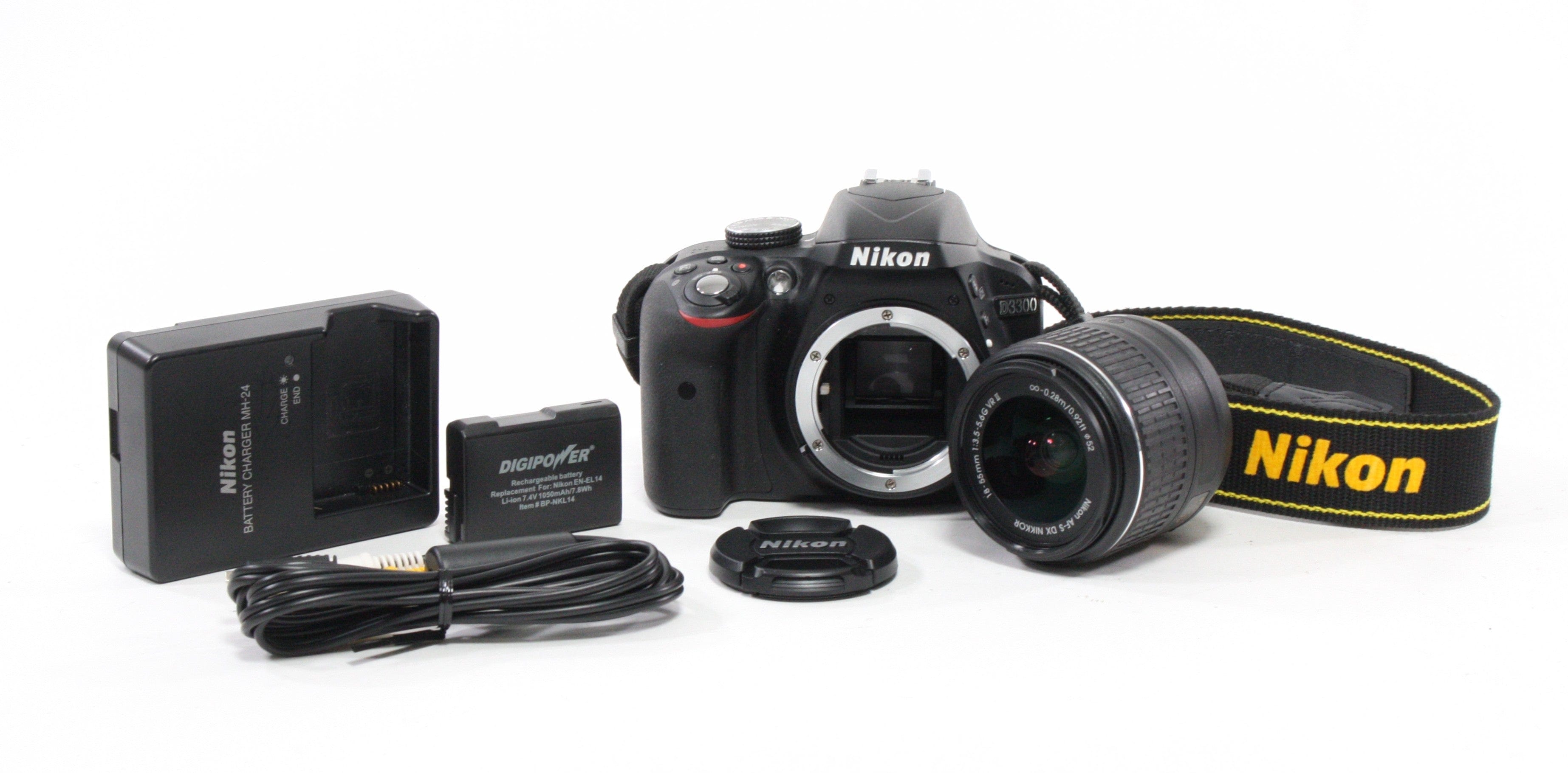 Nikon D3300 DSLR with 18-55mm f/3.5-5.6 II AF-S Lens Shutter Count 565