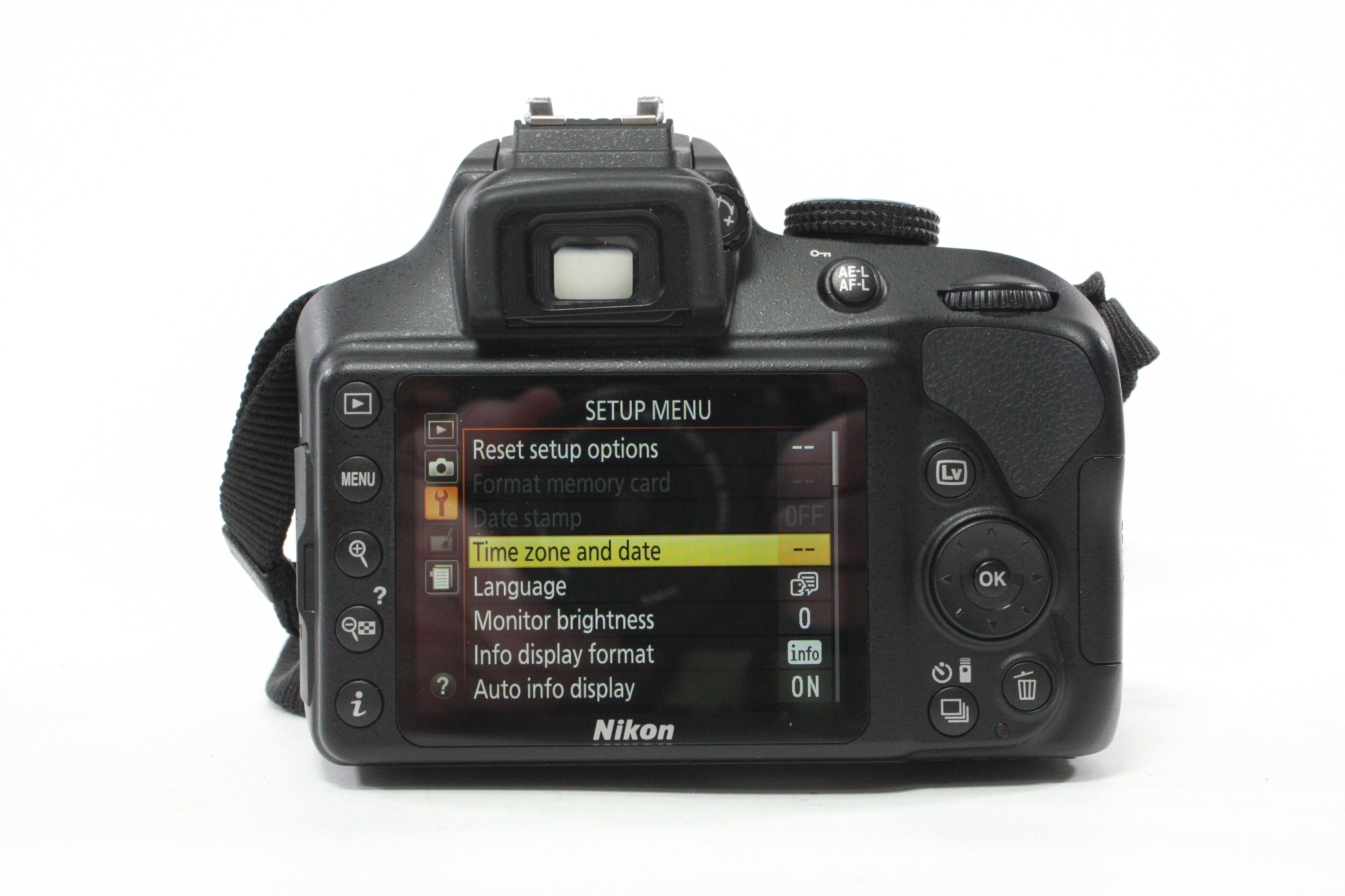 Nikon D3400 DSLR Camera with 18-55mm f/3.5-5.6 G VR AF-P DX Nikkor Lens