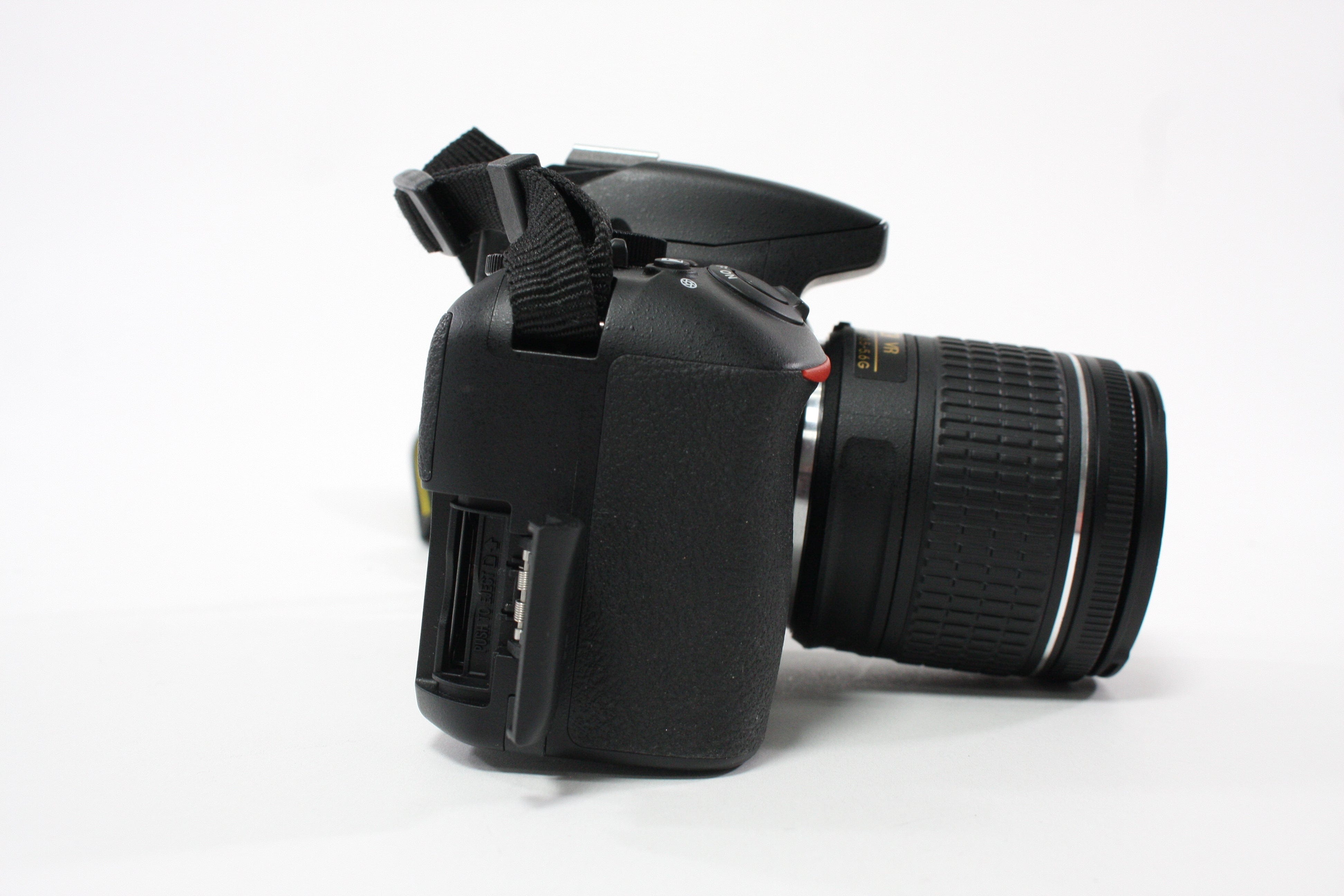 Nikon D3500 DSLR Camera with 18-55mm f/3.5-5.6G VR Lens Shutter Count 1,273