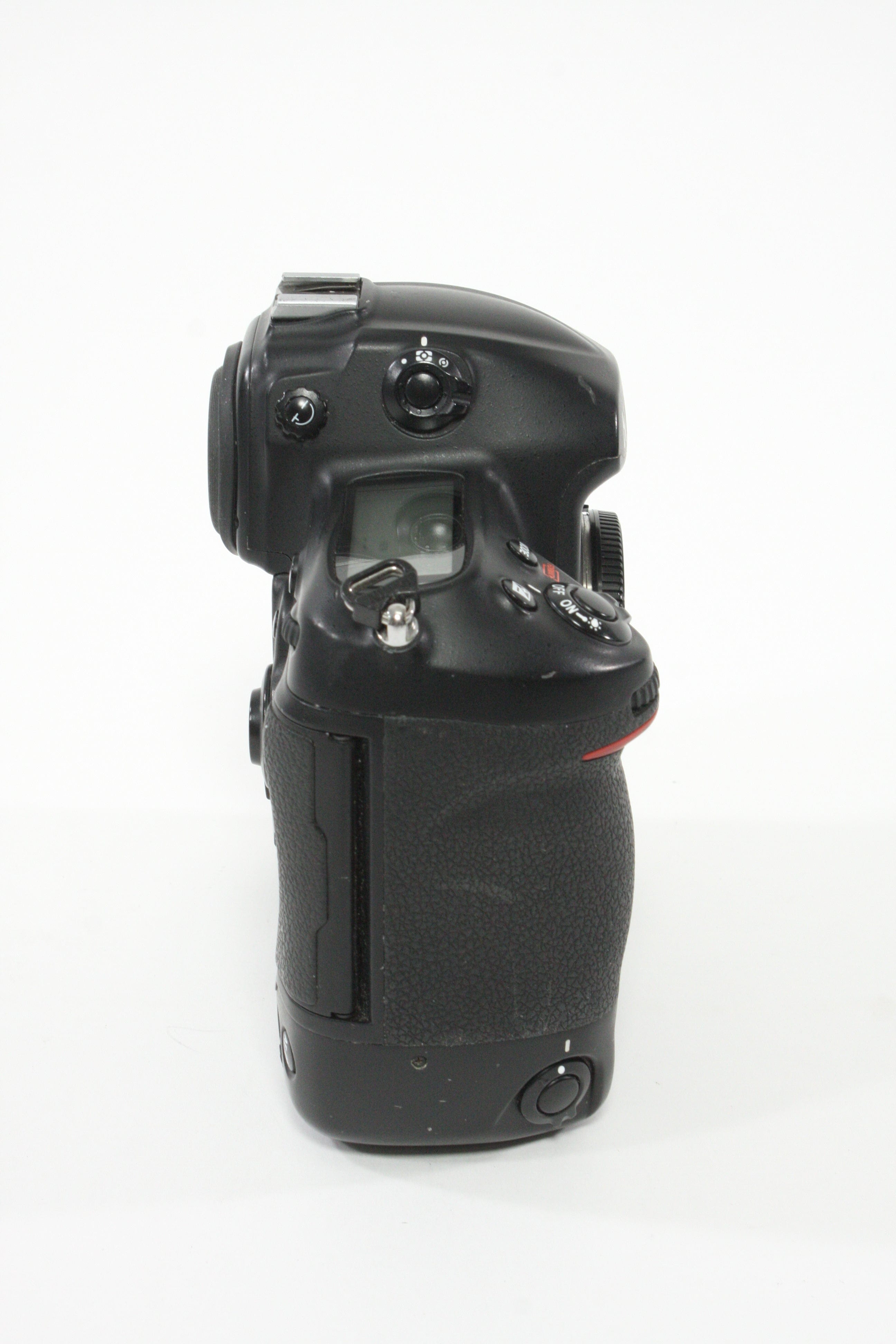 Nikon D3S Body Only - Shutter Count 365,035