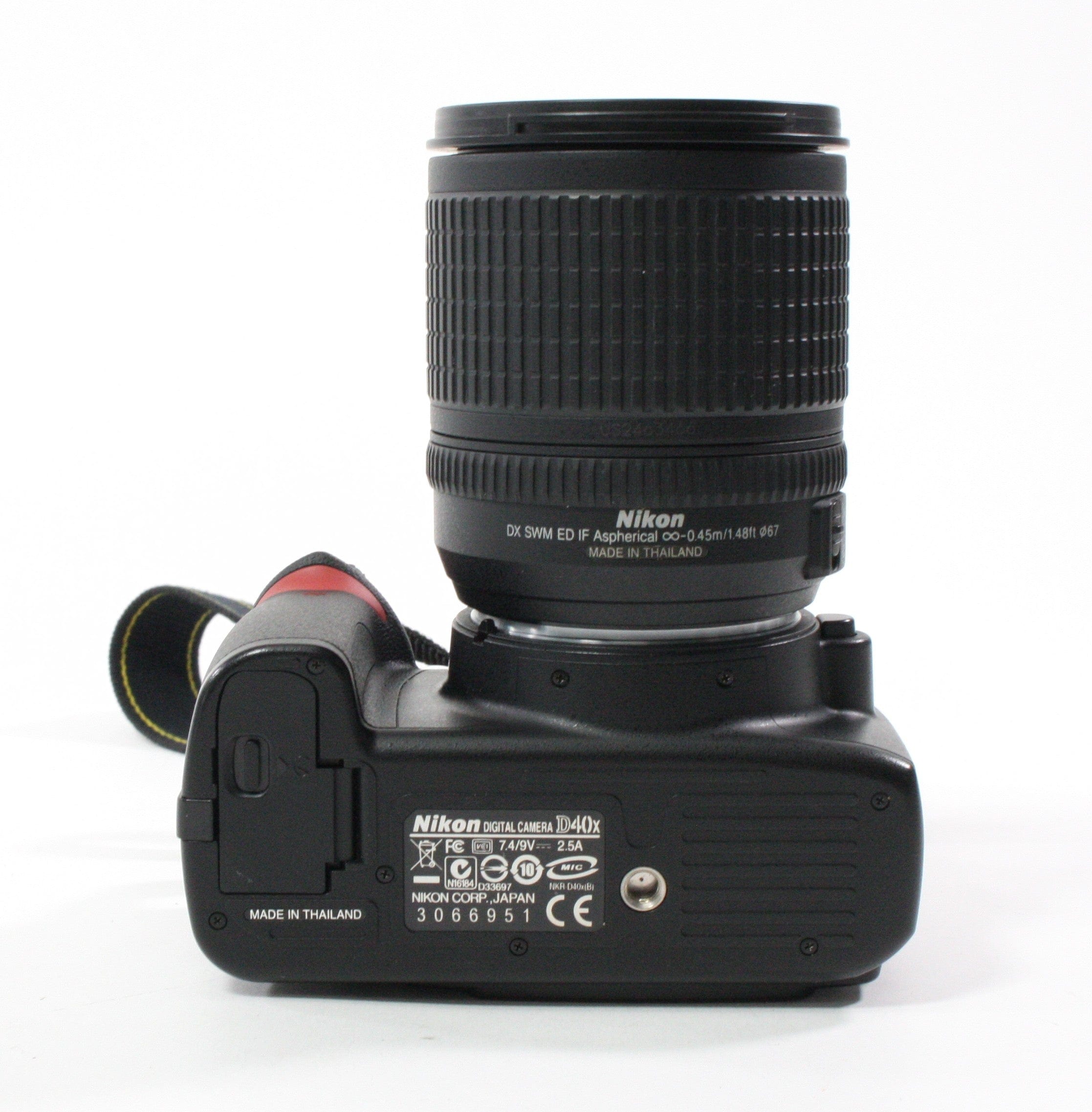 Nikon D40X Digital SLR Camera with 18-135mm f/3.5-5.6G w Shutter Count 23,048