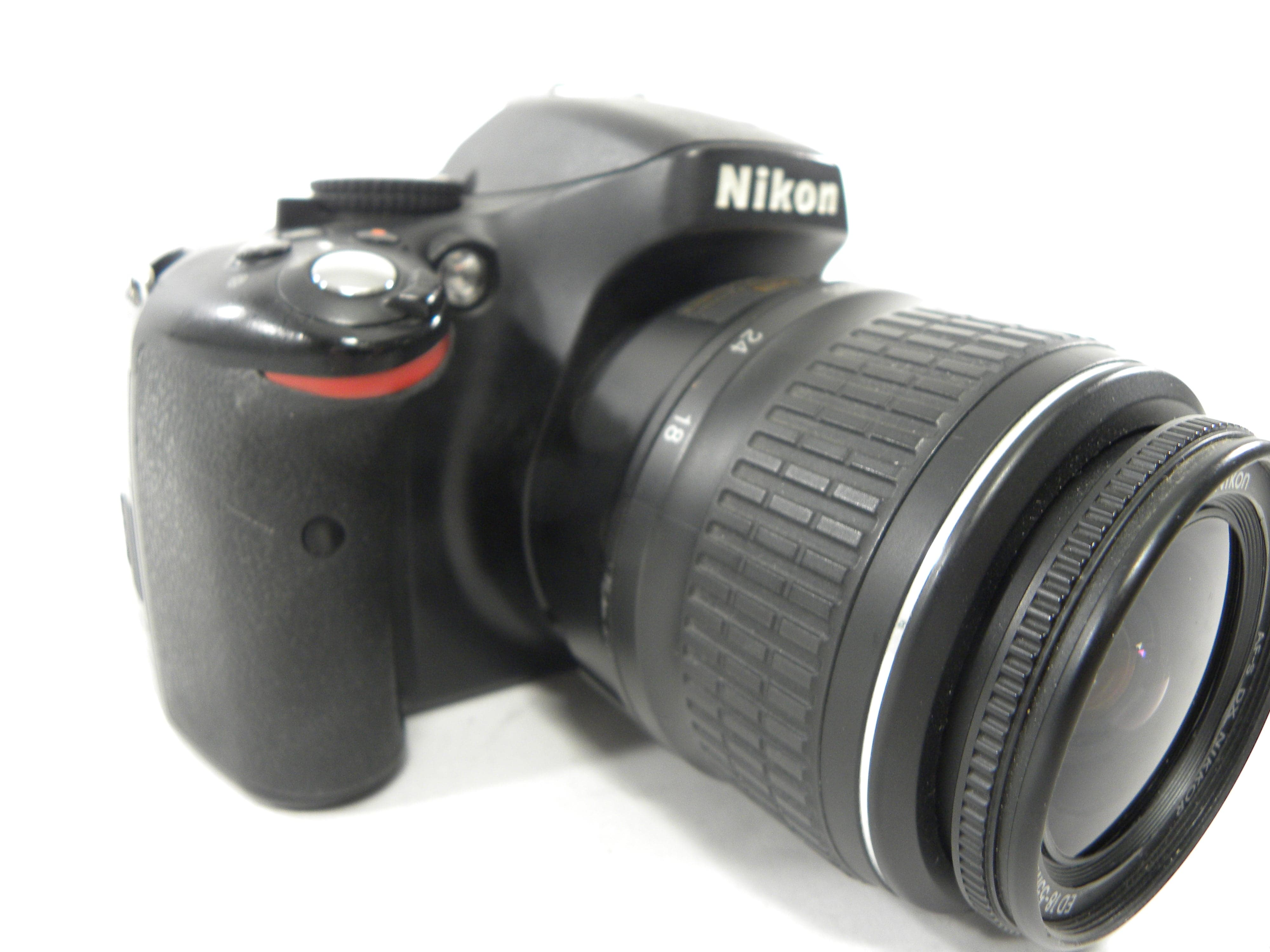 Nikon D5100 16.2mp Digital SLR w/AF-S 18-55 DX ED Shutter Ct. 20,464