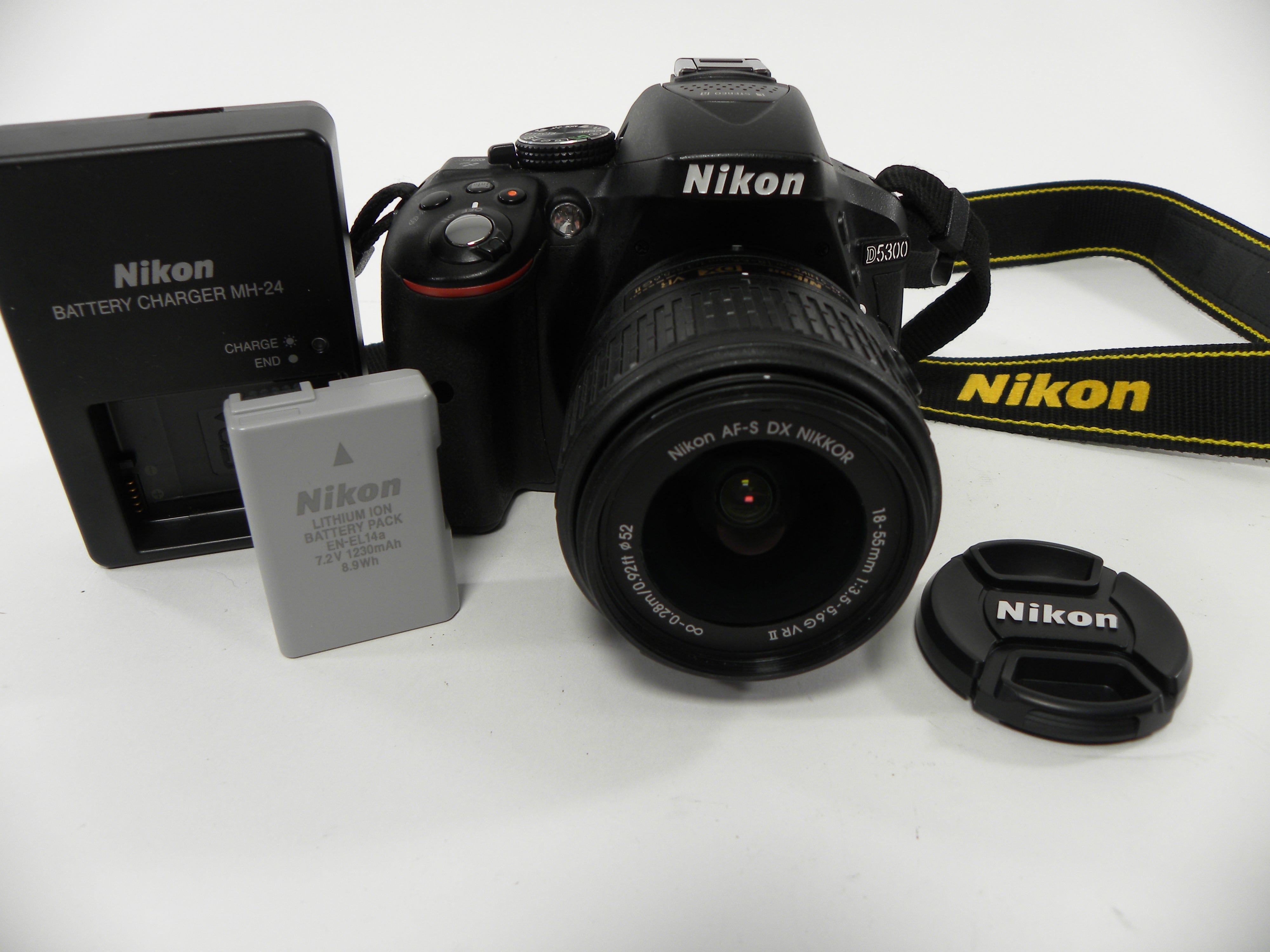 Nikon D5300 24.2mp Digital SLR w/AF-S DX VR 18-55 Shutter Ct. 24,126