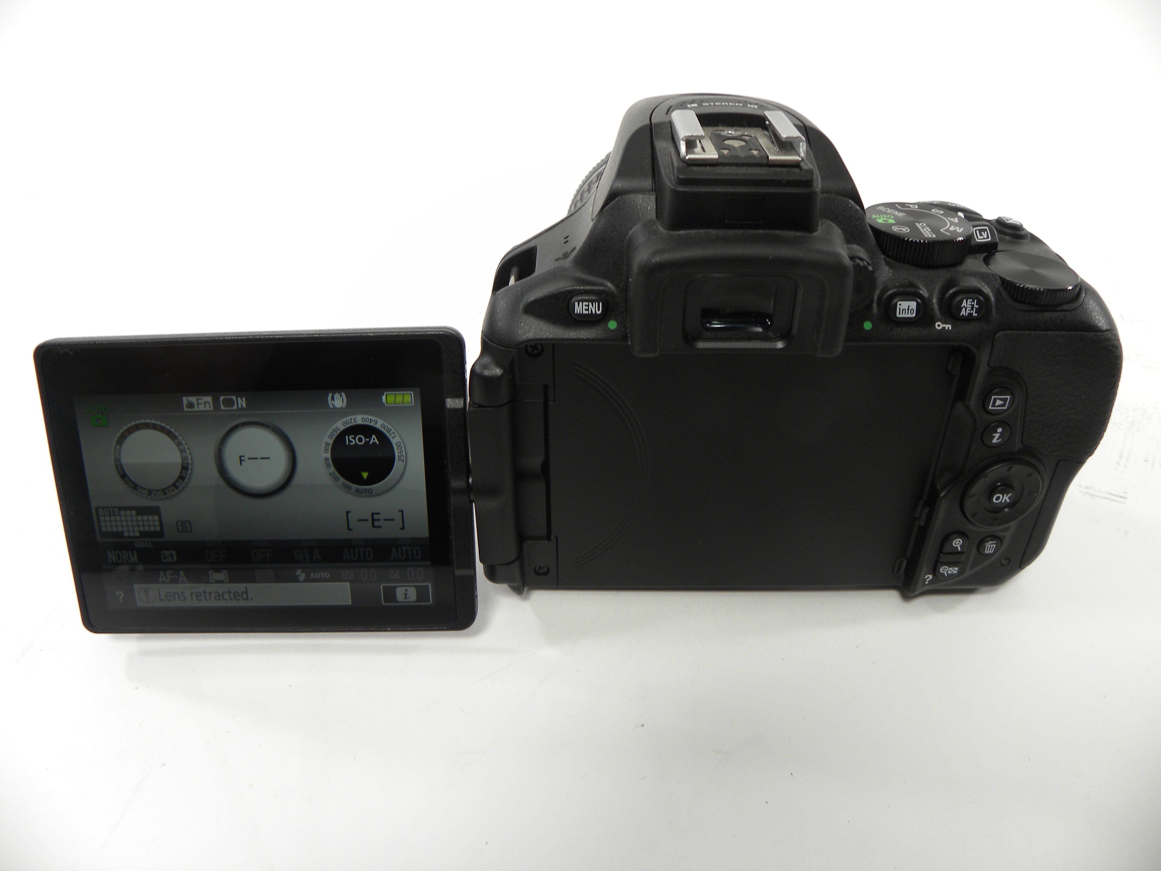 Nikon D5600 24.1mp Digital SLR w/AF-P Nikkor 18-55 Shutter ct. 793