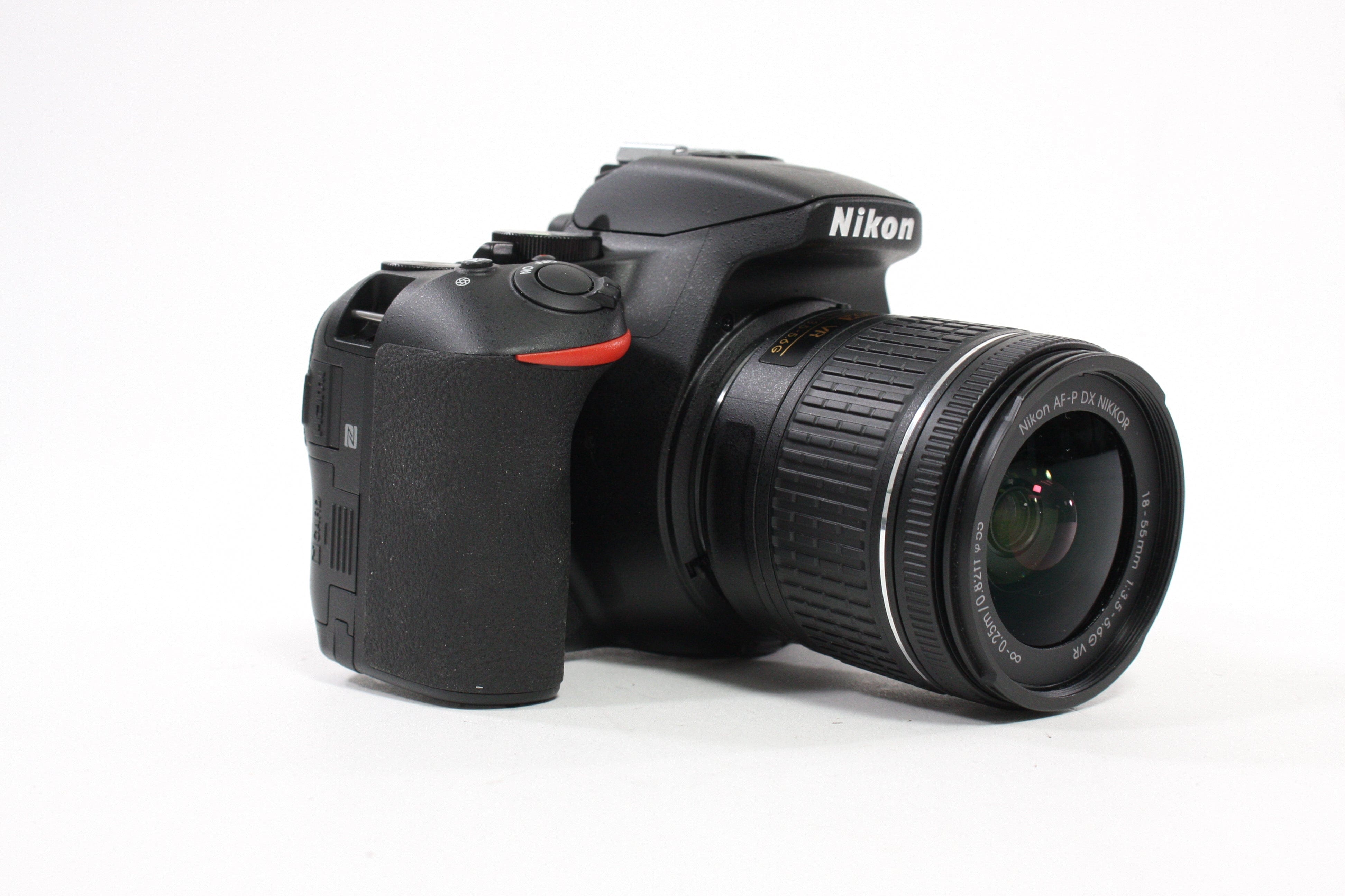 Nikon D5600 Digital SLR Camera with 18-55 f/3.5-5.6G VR Lens Shutter Count 521
