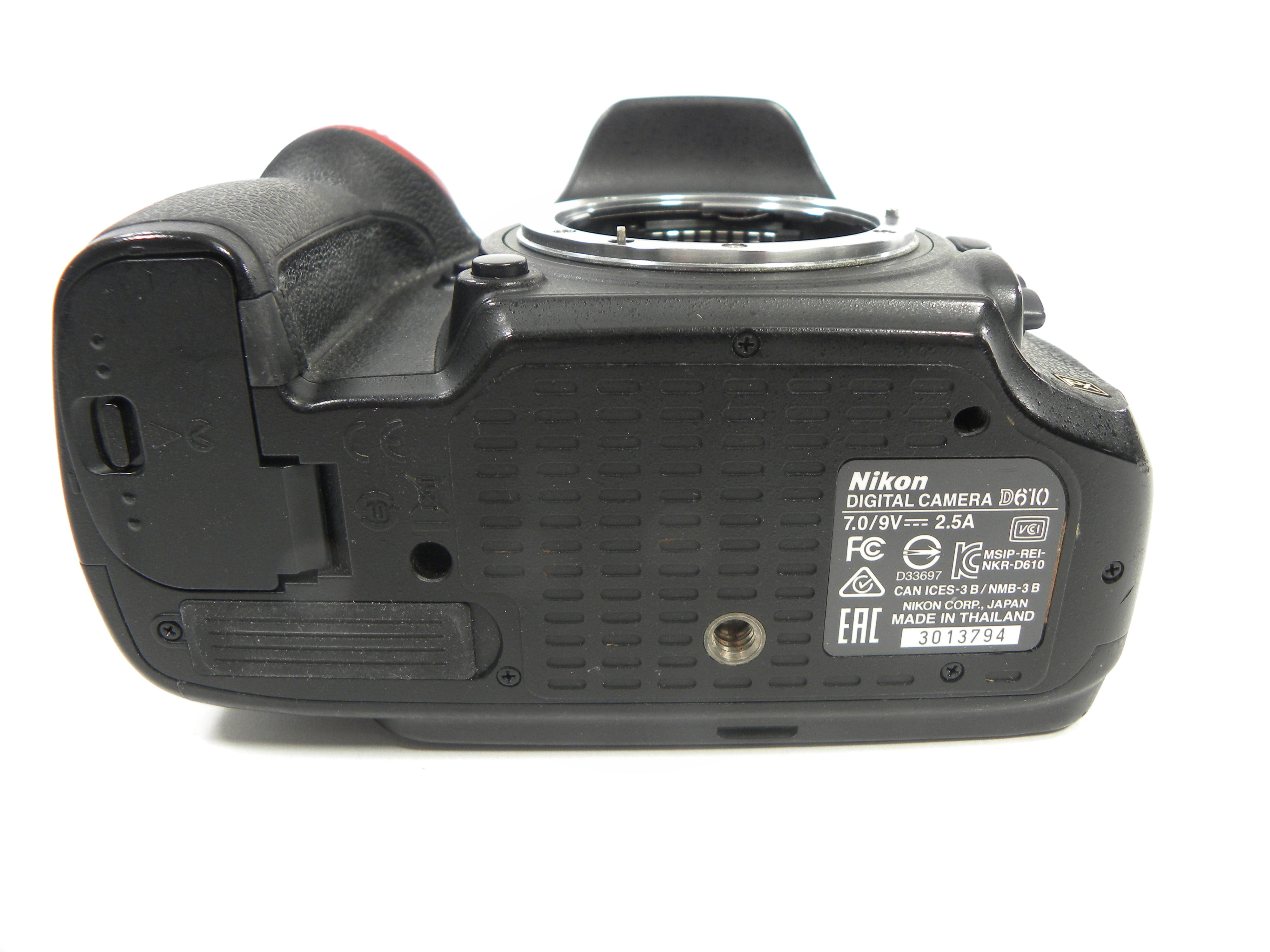 Nikon D610 24.3mp Digital SLR Body Only w/MB-D14 Battery Grip