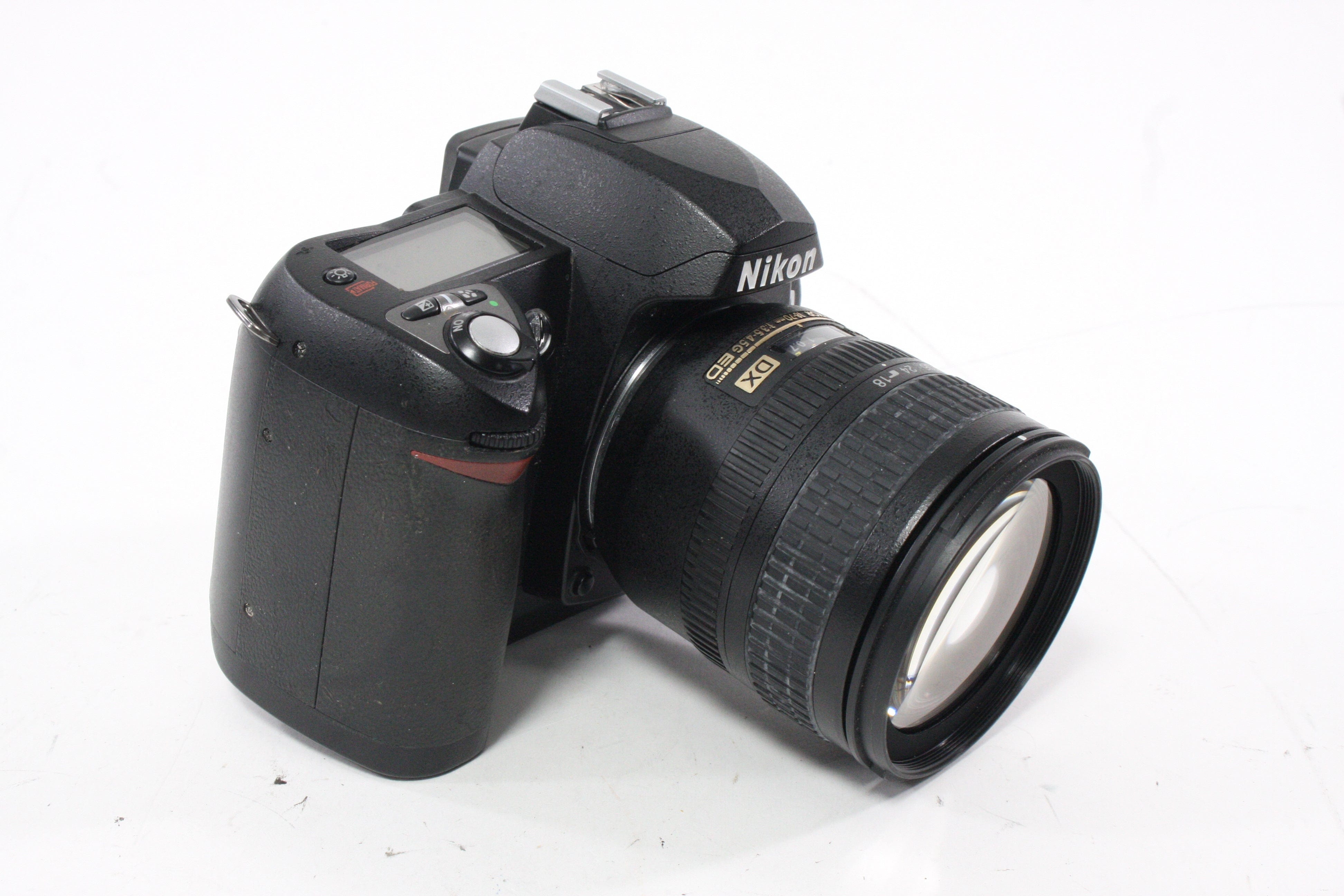 Nikon D70 with 18-70mm f/3.5-4.5 G DX ED AF-S Lens Shutter Count 13,947