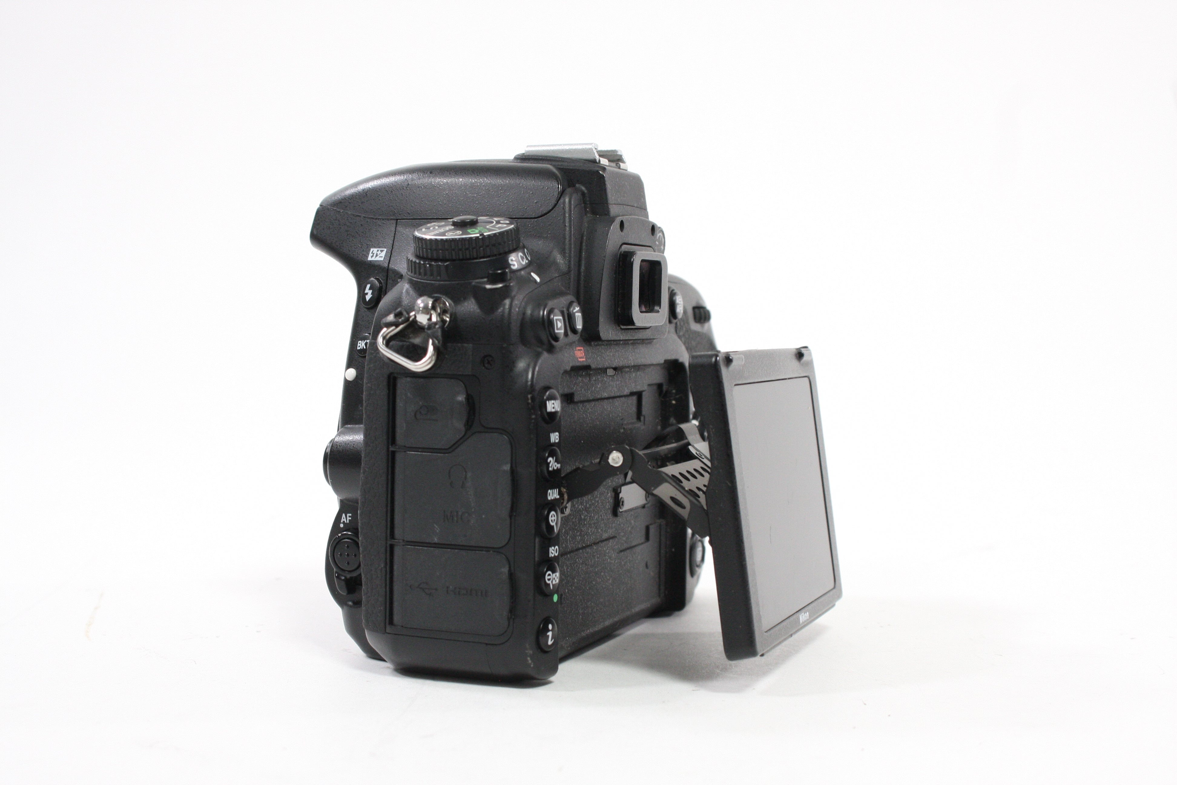 Nikon D750 Digital SLR Camera Body (AS-IS)