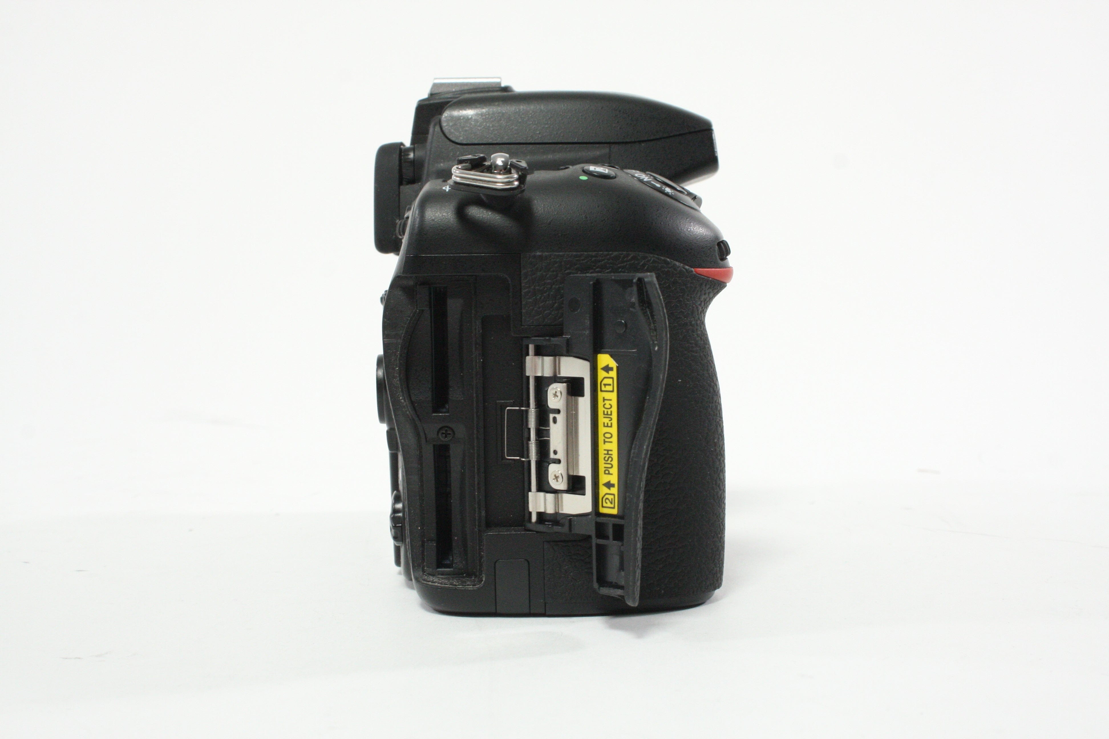 Nikon D750 DSLR Camera Body with Shutter Count 13,279 Inc. Sunwayfoto L-Bracket