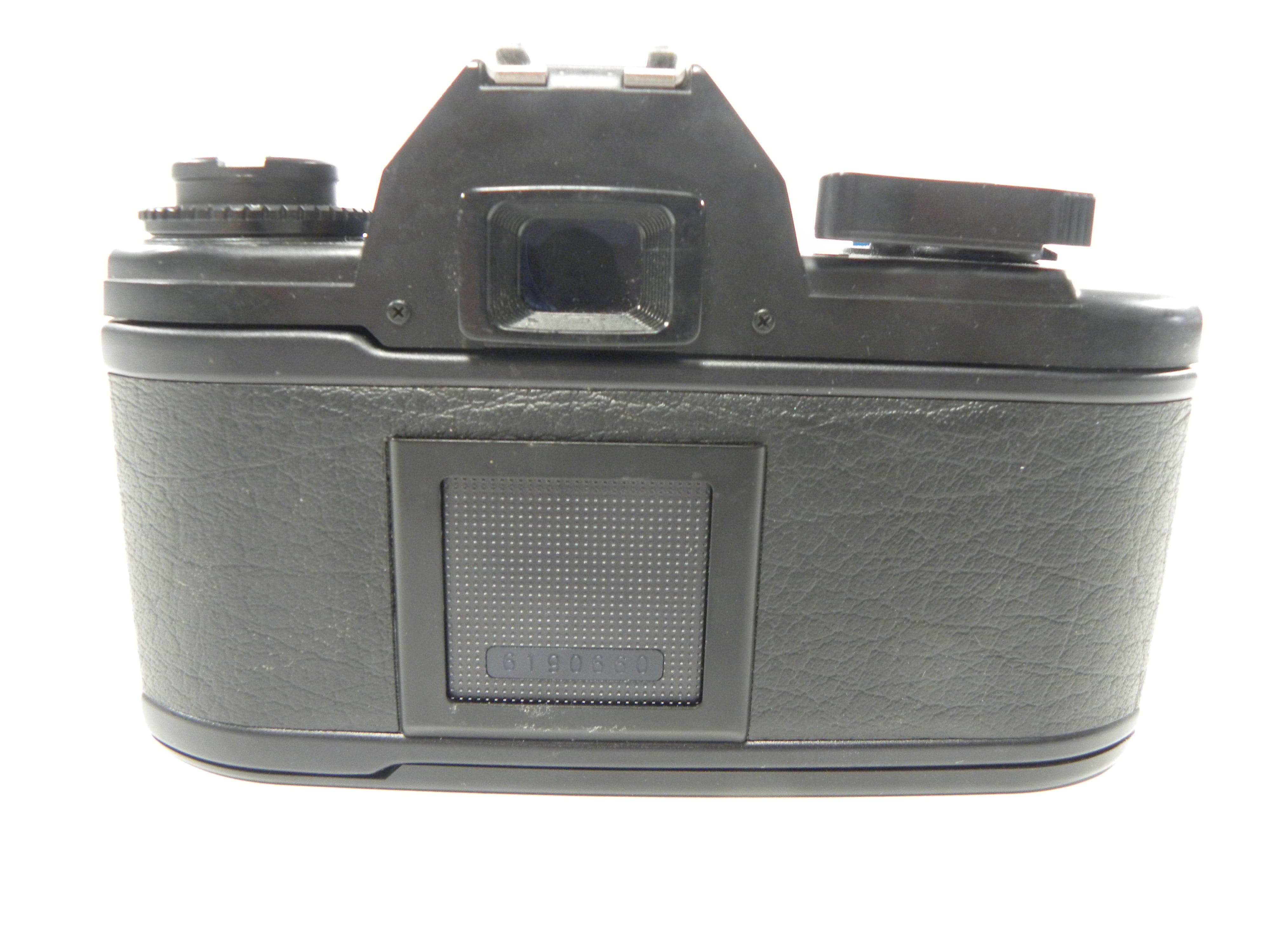 Nikon EM 35mm SLR w/50mm f1.8