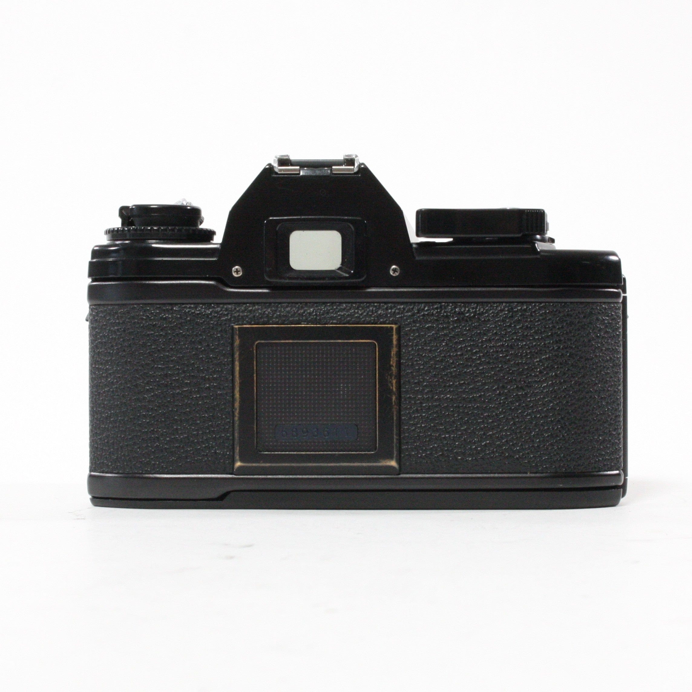 Nikon EM with 50mm f/1.8 E-Series Lens