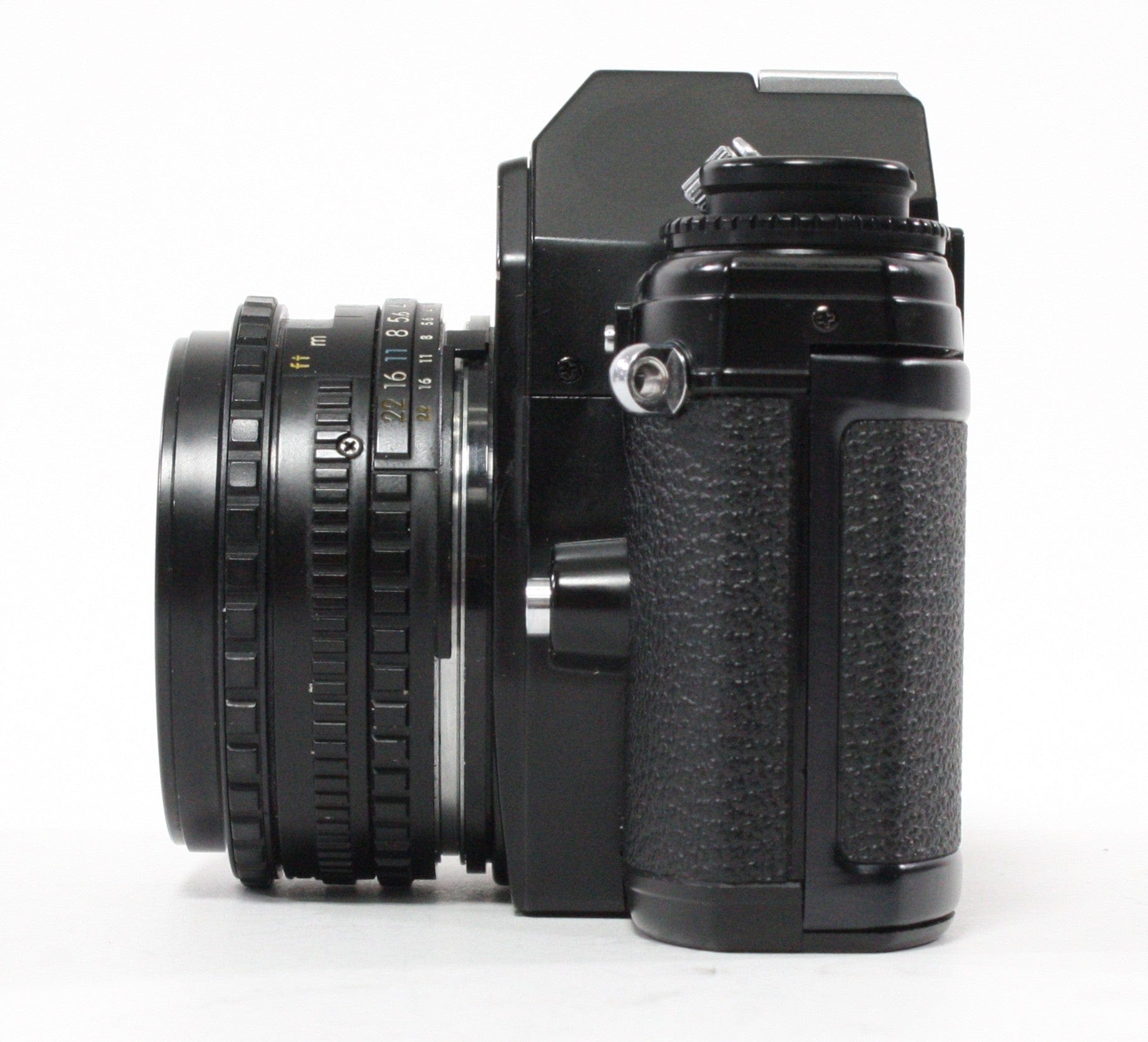 Nikon EM with E-Series 50mm f/1.8 Lens