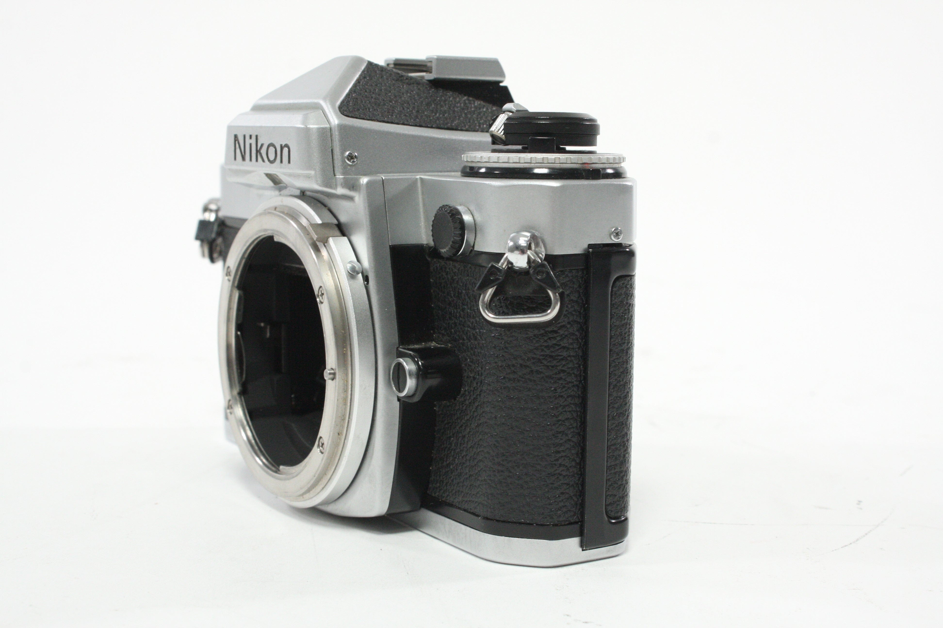 Nikon FE 35mm SLR Camera Body AS-IS for PARTS