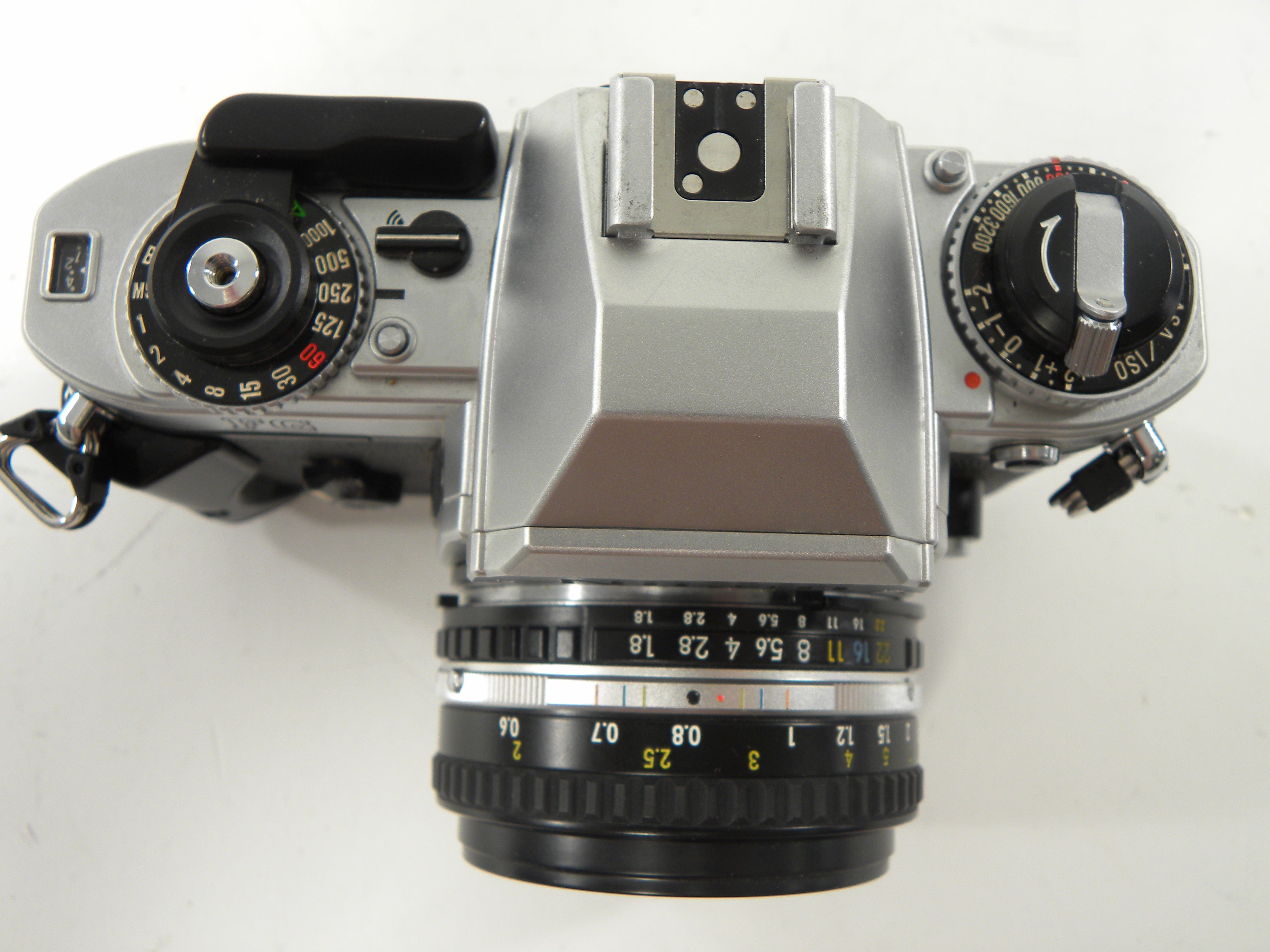 Nikon FG 35mm SLR Camera w/Series E 50mm f1.8