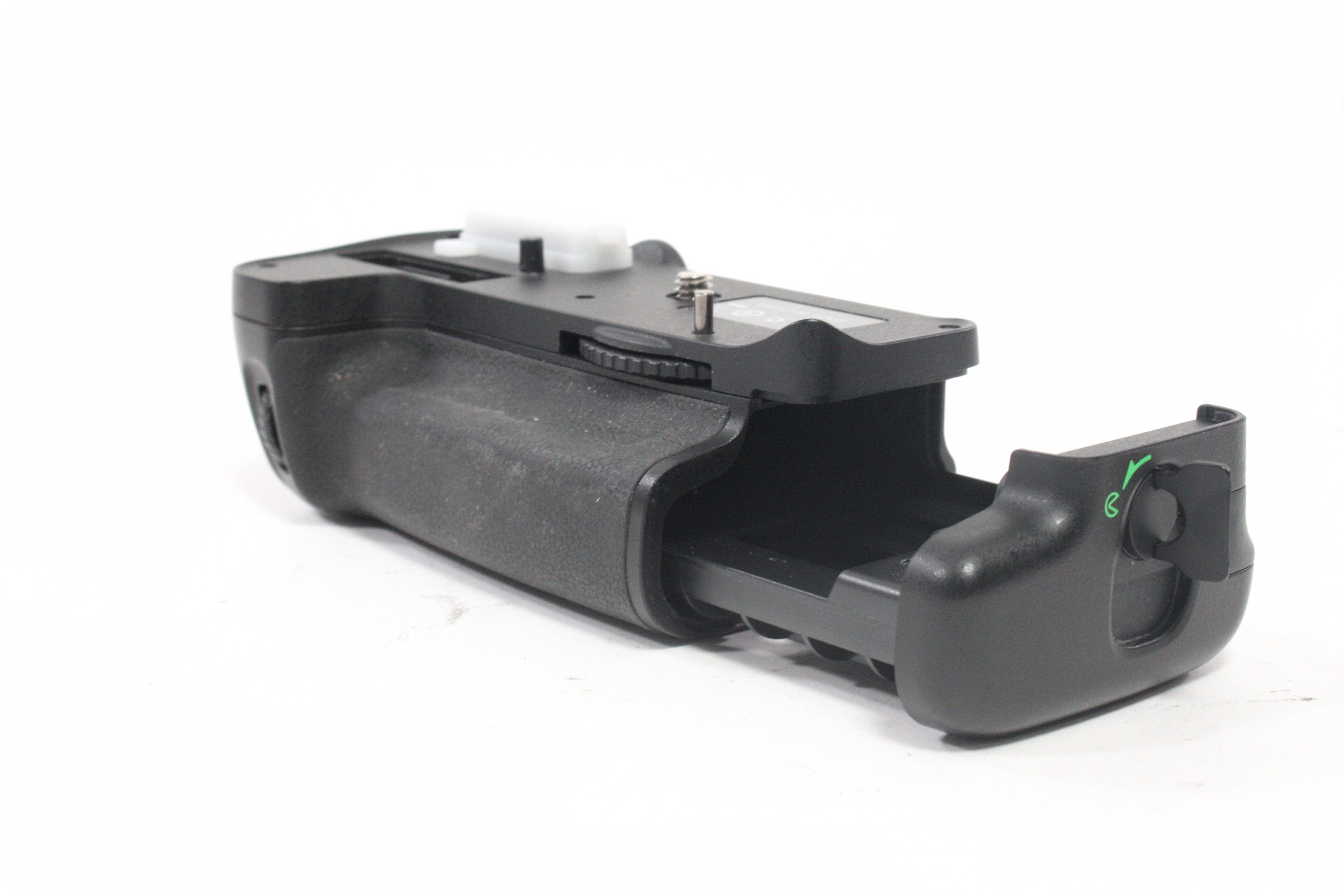 Nikon MB-D11 Battery Pack for D7000