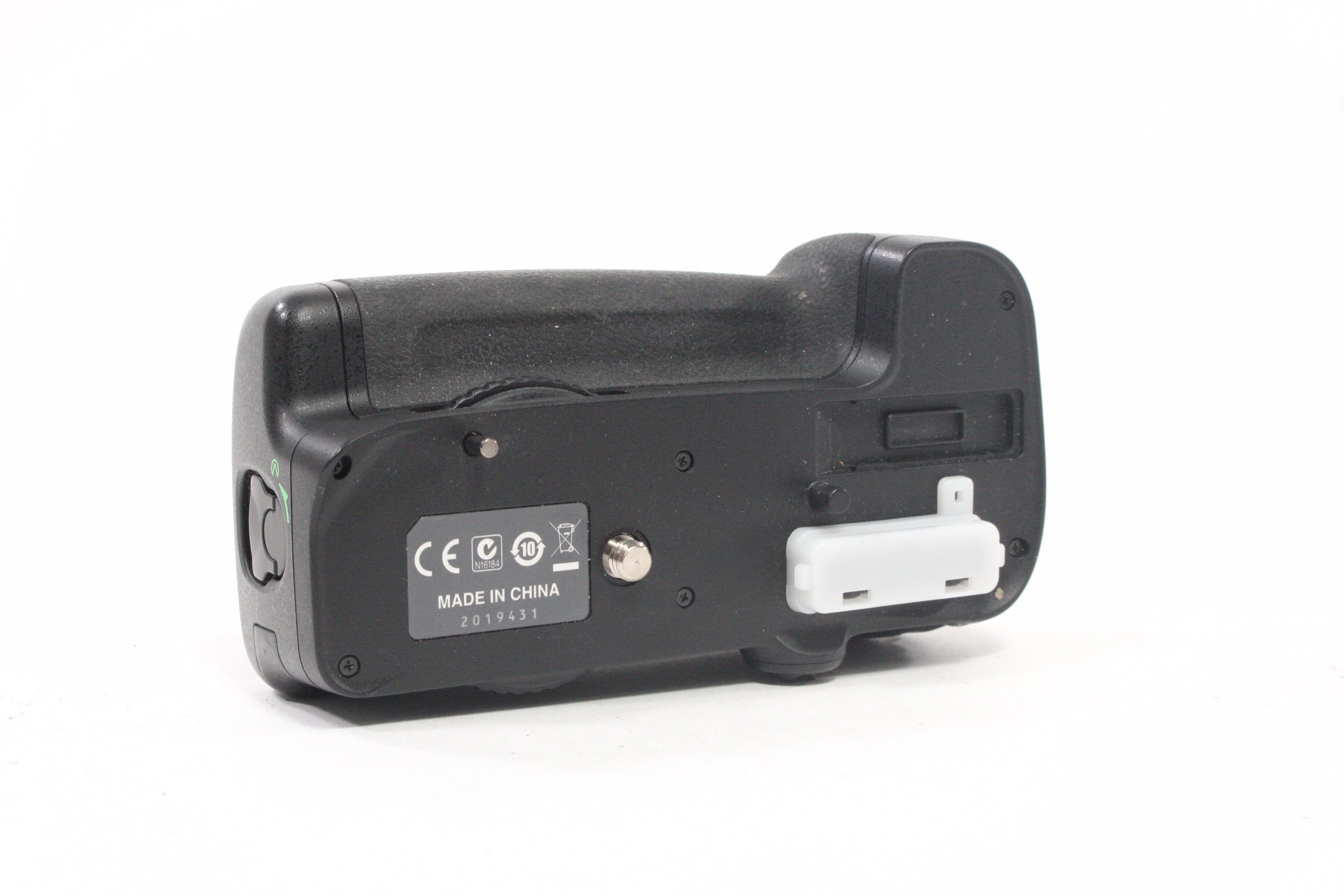 Nikon MB-D11 Battery Pack for D7000