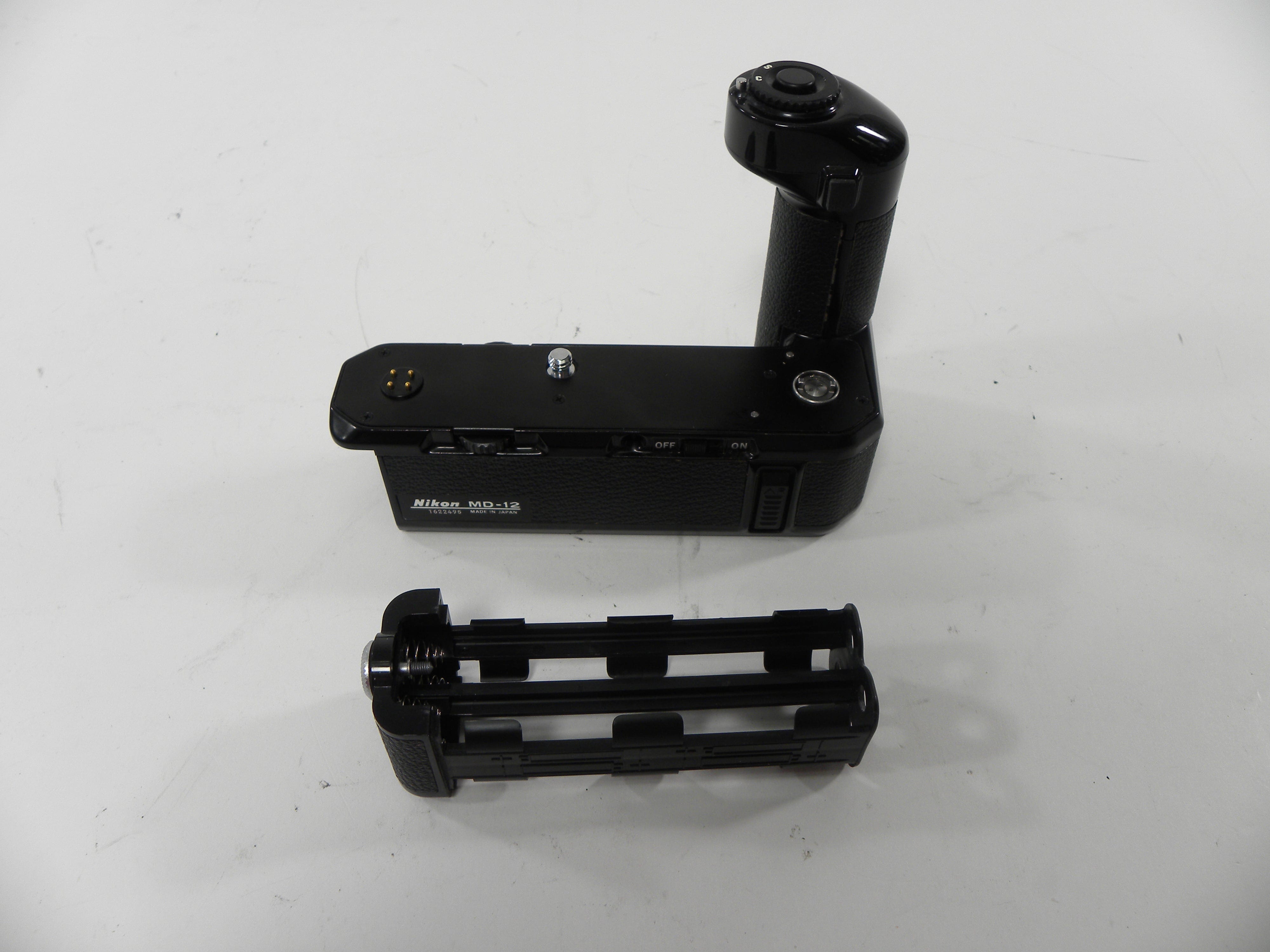 Nikon MD-12 Battery Grip