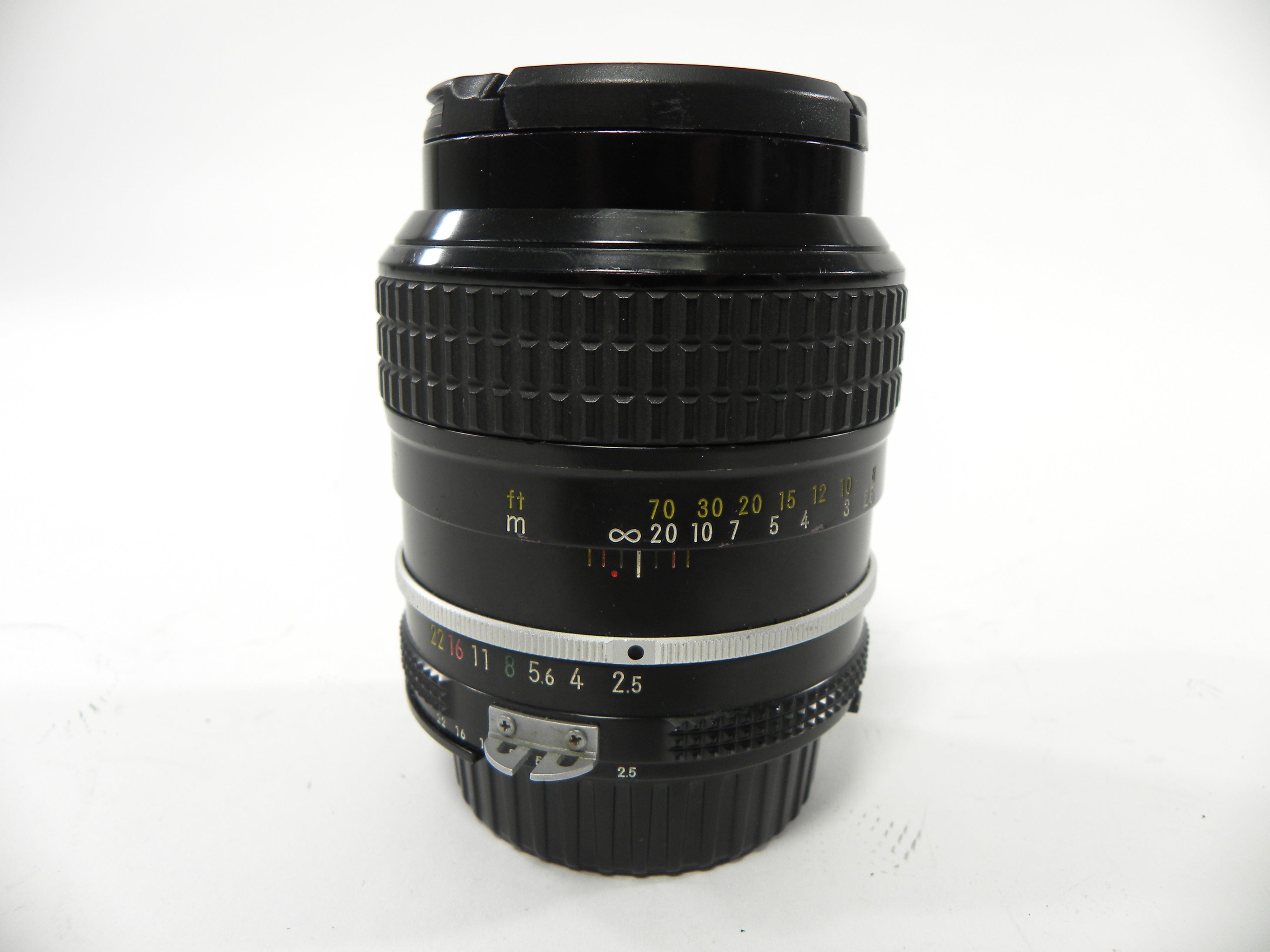 Nikon Nikkor 105mm f2.5