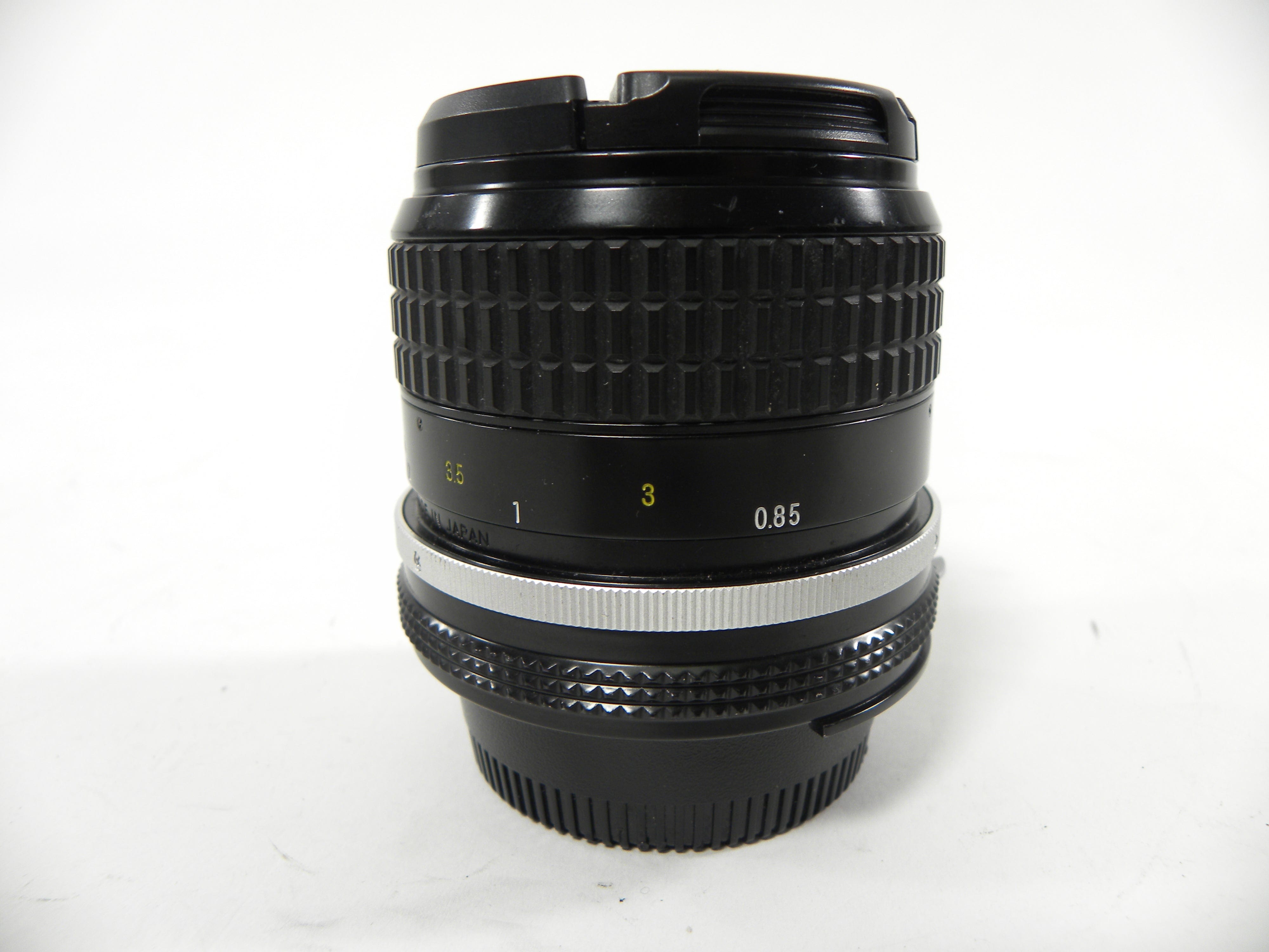 Nikon Nikkor 85mm f2