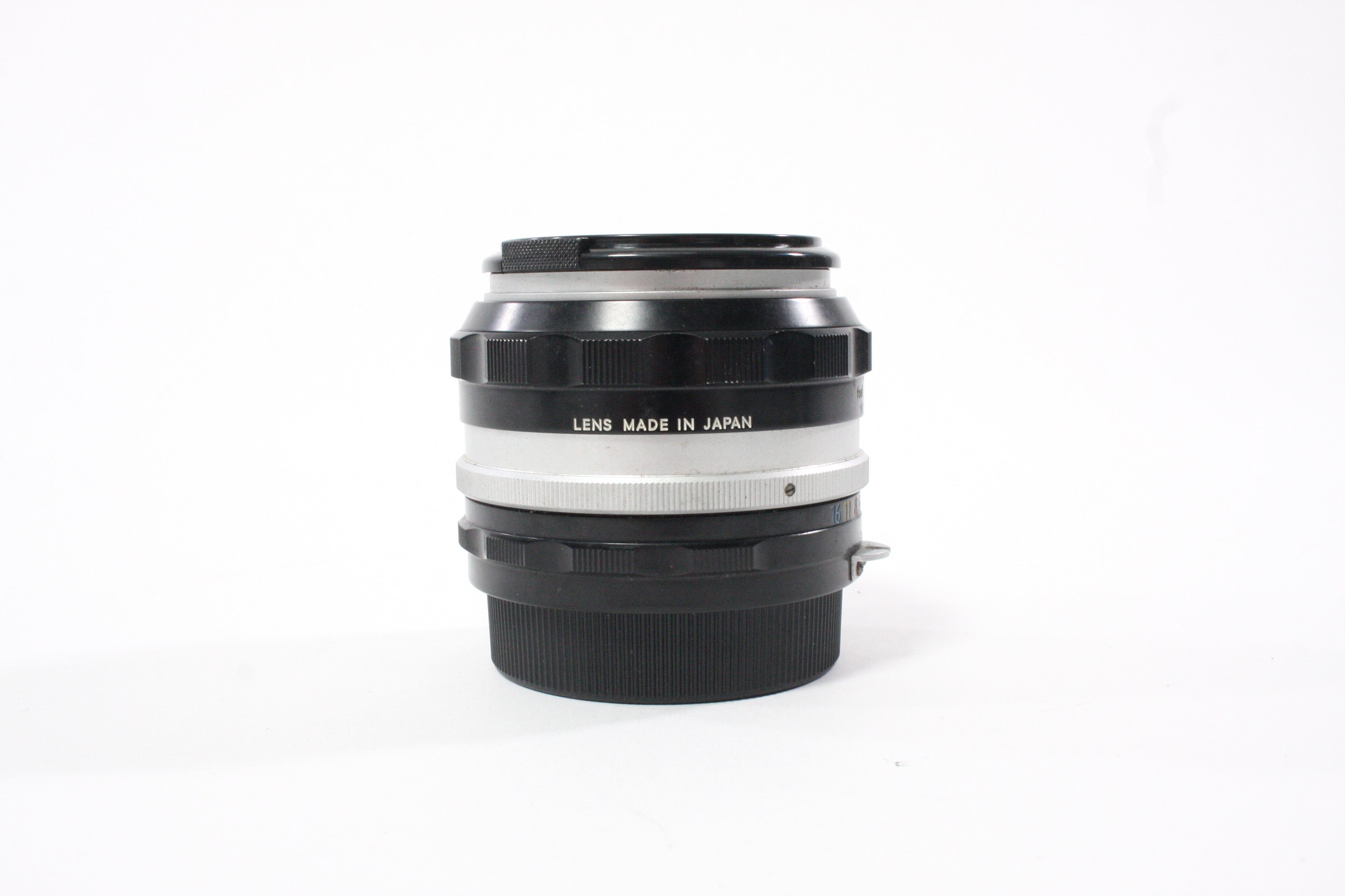 Nikon Nikkor-S 50mm f/1.4 Non-AI Lens for Nikon F Mount