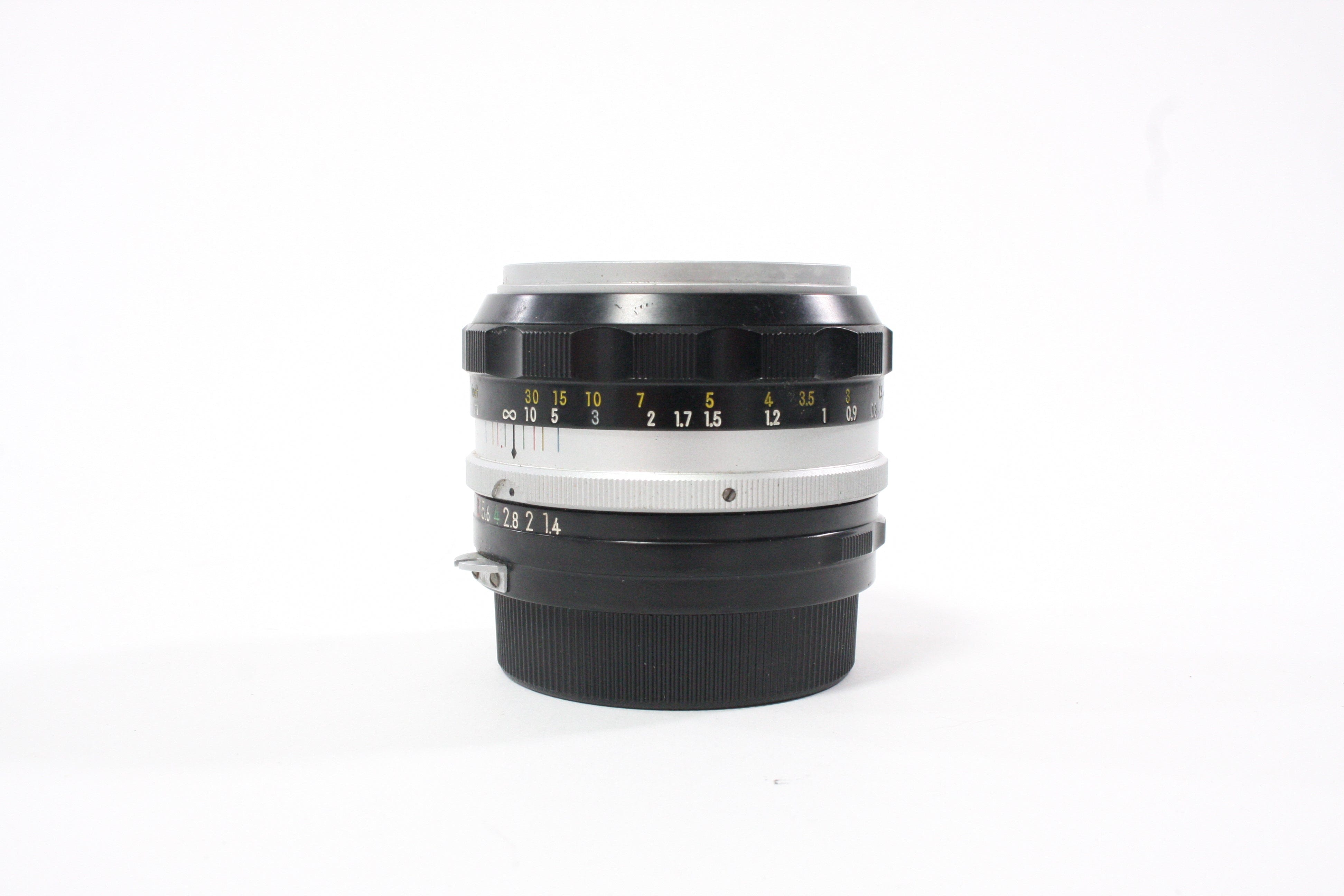 Nikon Nikkor-S 50mm f/1.4 Non-AI Lens for Nikon F Mount