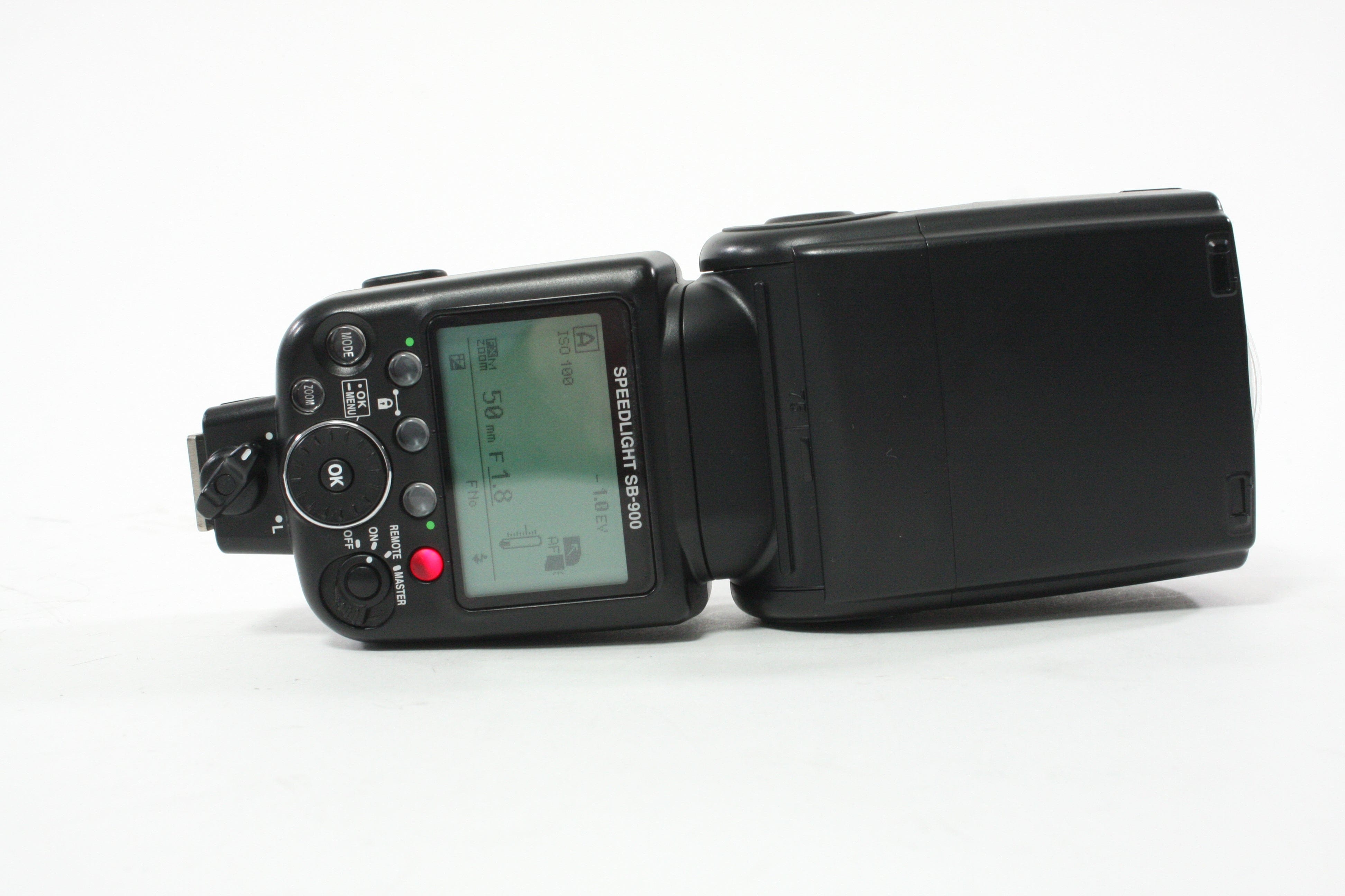 Nikon Speedlight SB-900