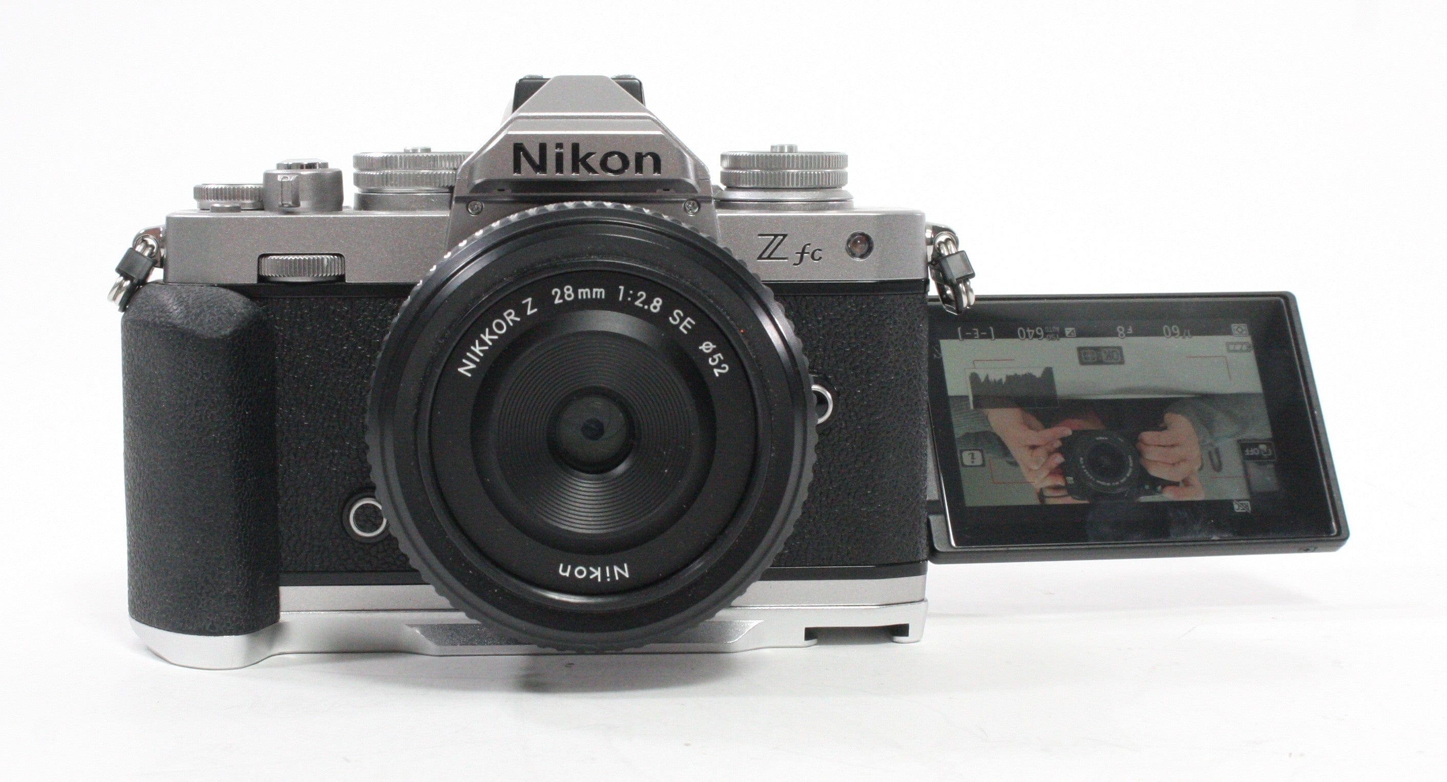 Nikon Z fc Mirrorless Digital Camera with Nikon 28mm f/2.8 SE Lens and Shutter Count 432