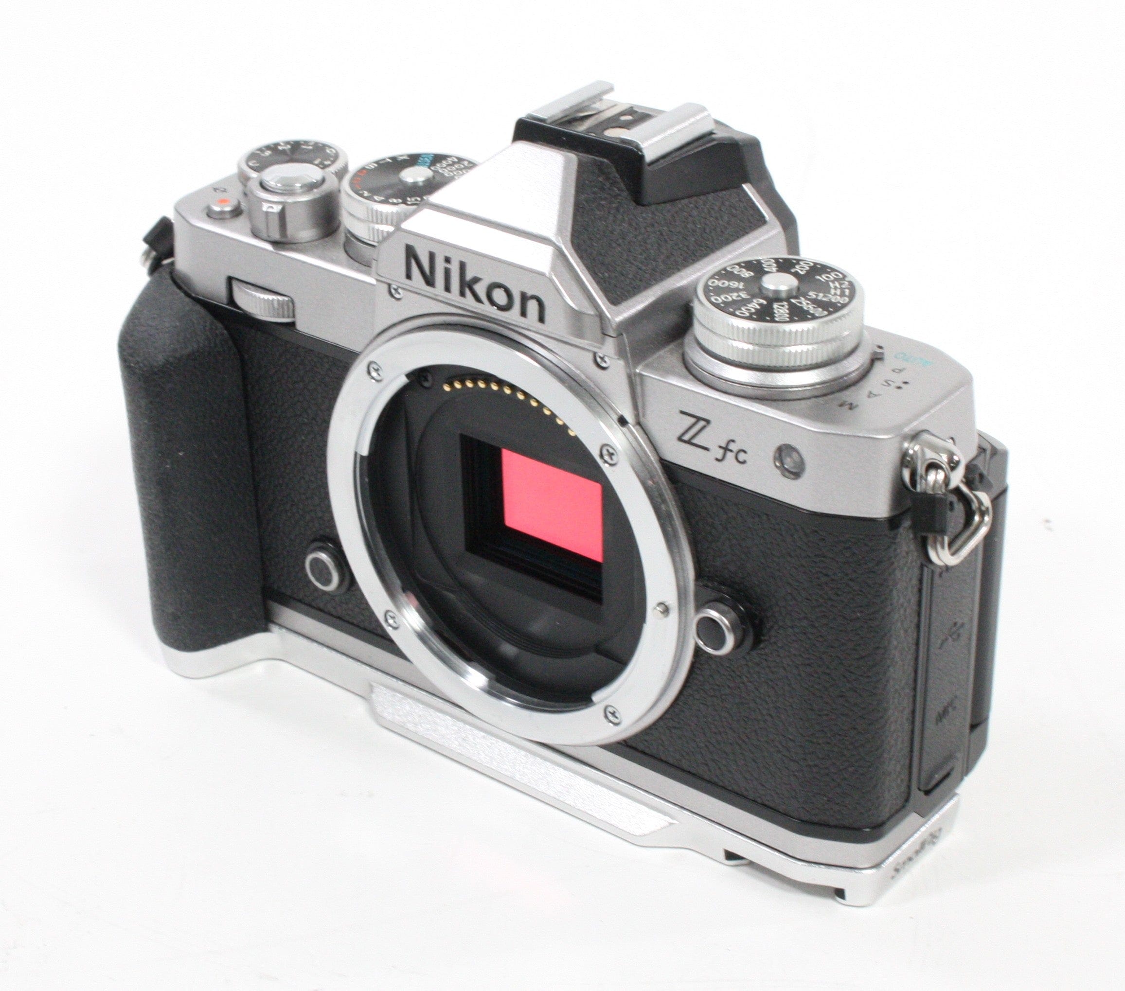 Nikon Z fc Mirrorless Digital Camera with Nikon 28mm f/2.8 SE Lens and Shutter Count 432