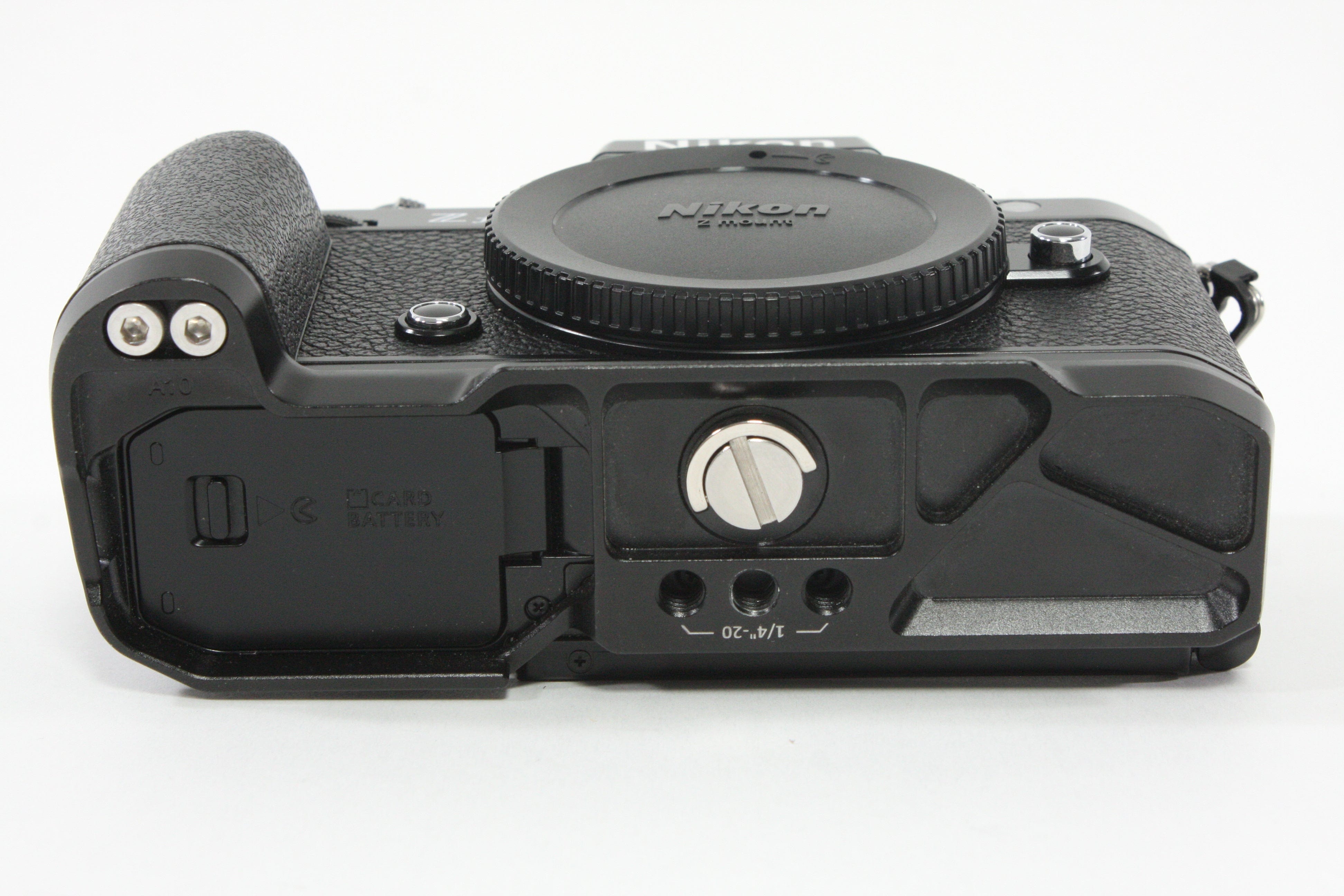 Nikon Zf Mirrorless Camera with SmallRig Cage - Shutter Count 11139
