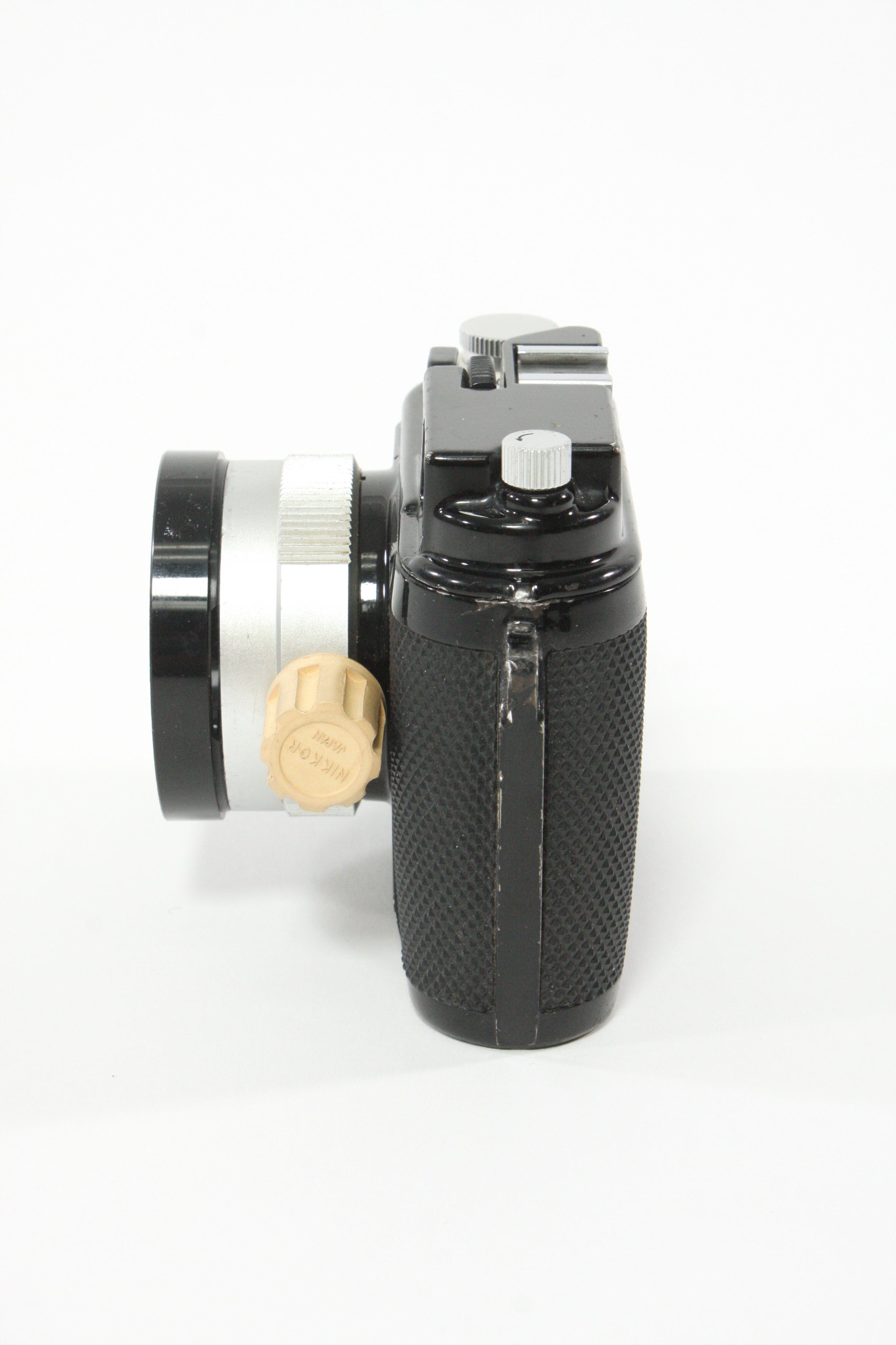 Nikonos Original with 35mm f/2.5 lens