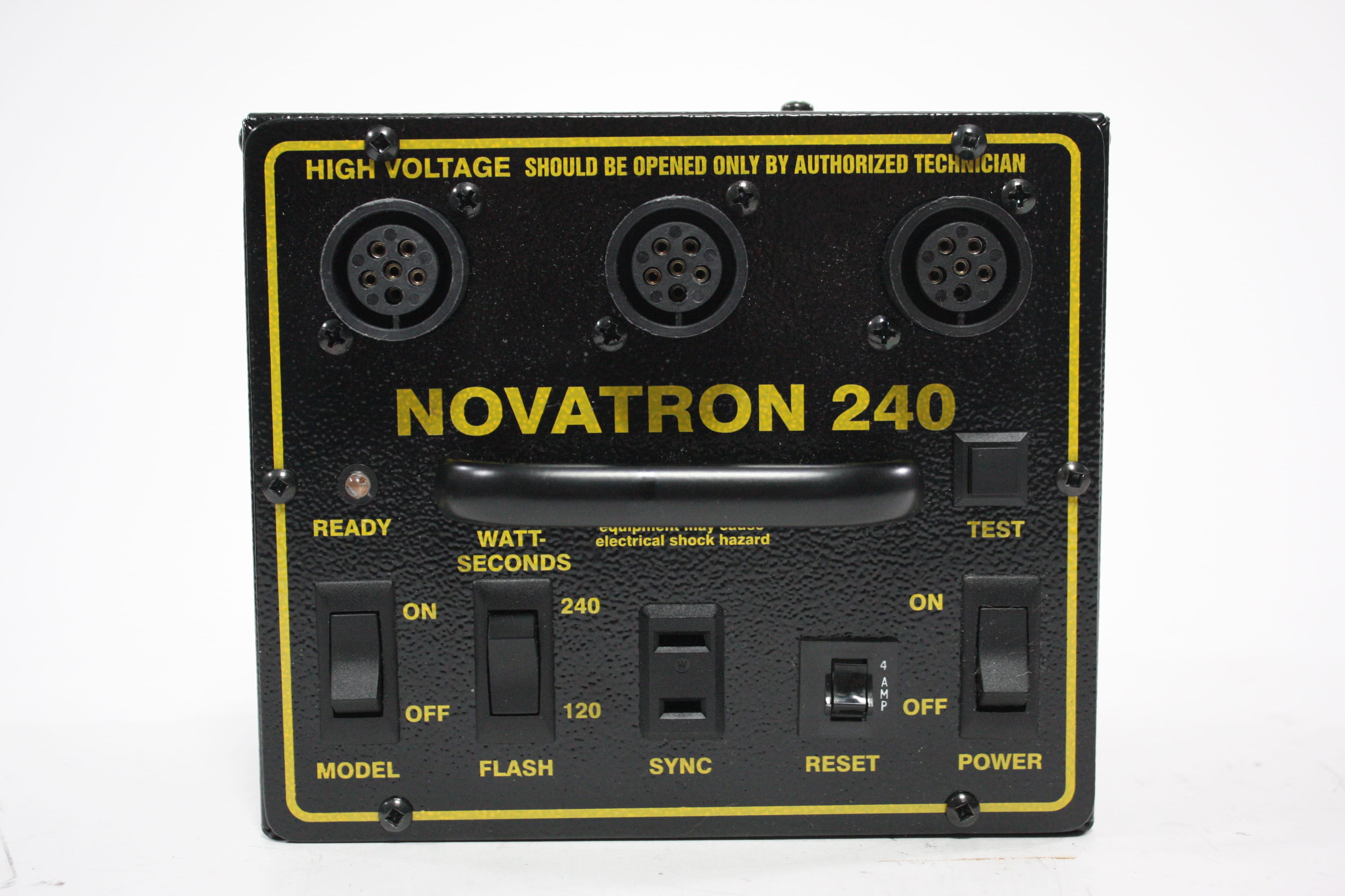 Novatron 240 Lighting Kit