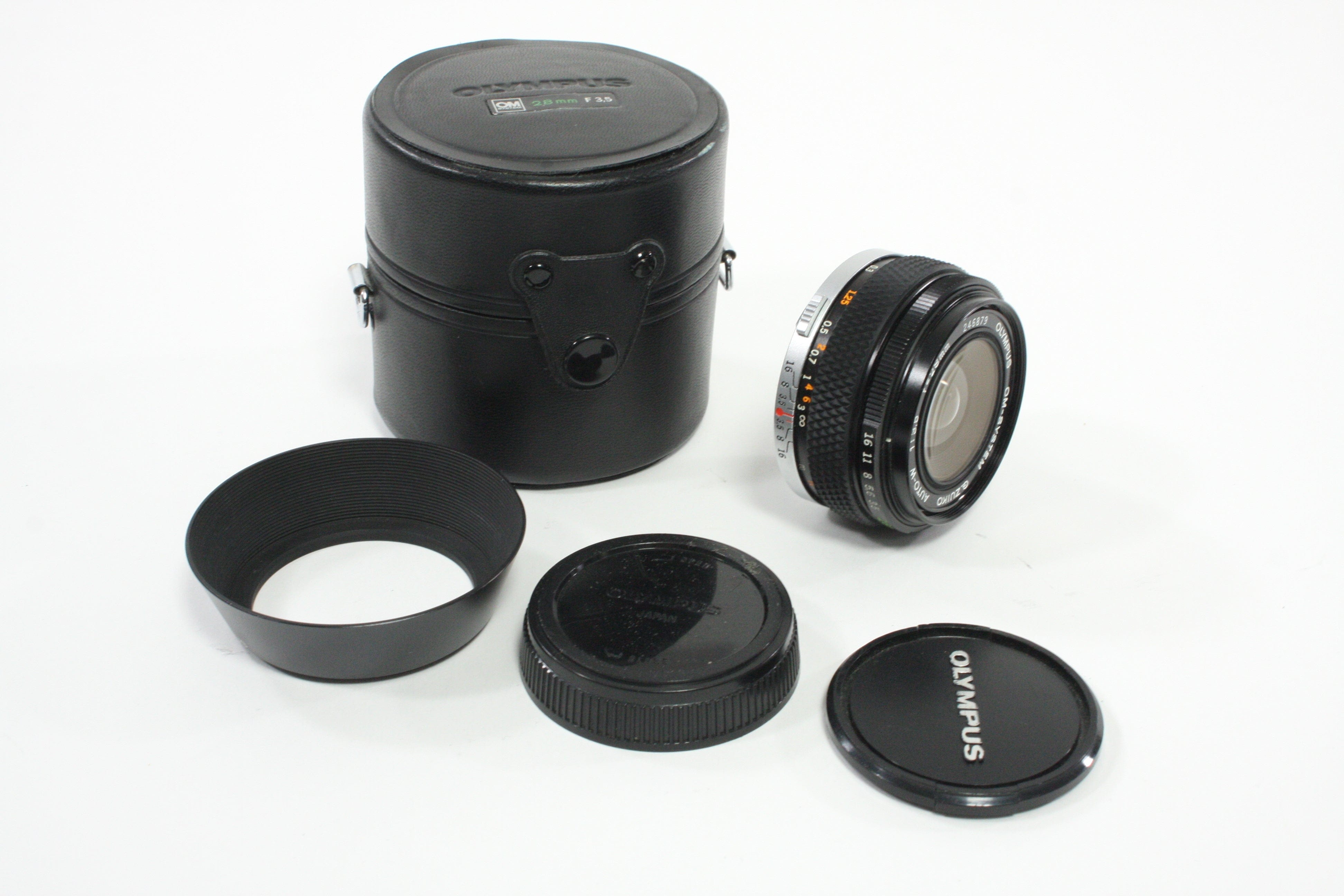 Olympus 28mm f/3.5 Auto-W G. Zuiko Lens for OM Mount with Case and Hood