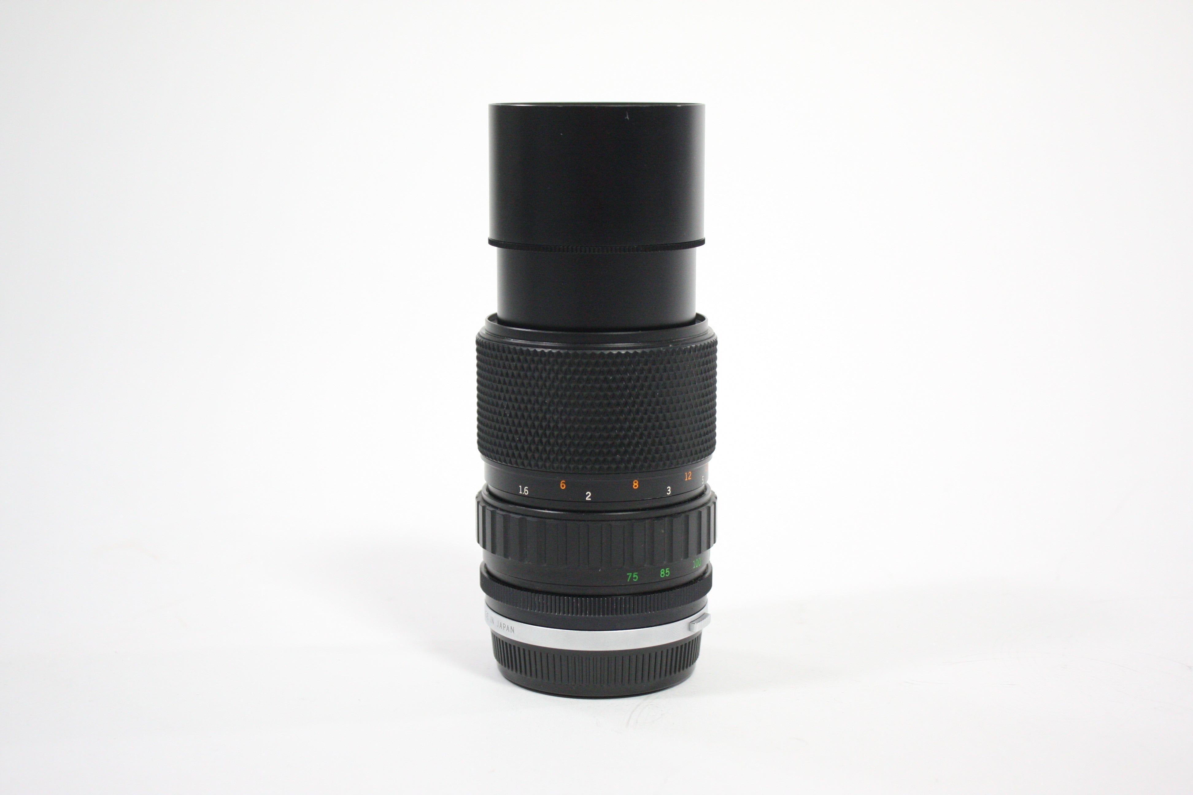Olympus 75-150mm f/4 Zuiko Auto-Zoom OM Mount