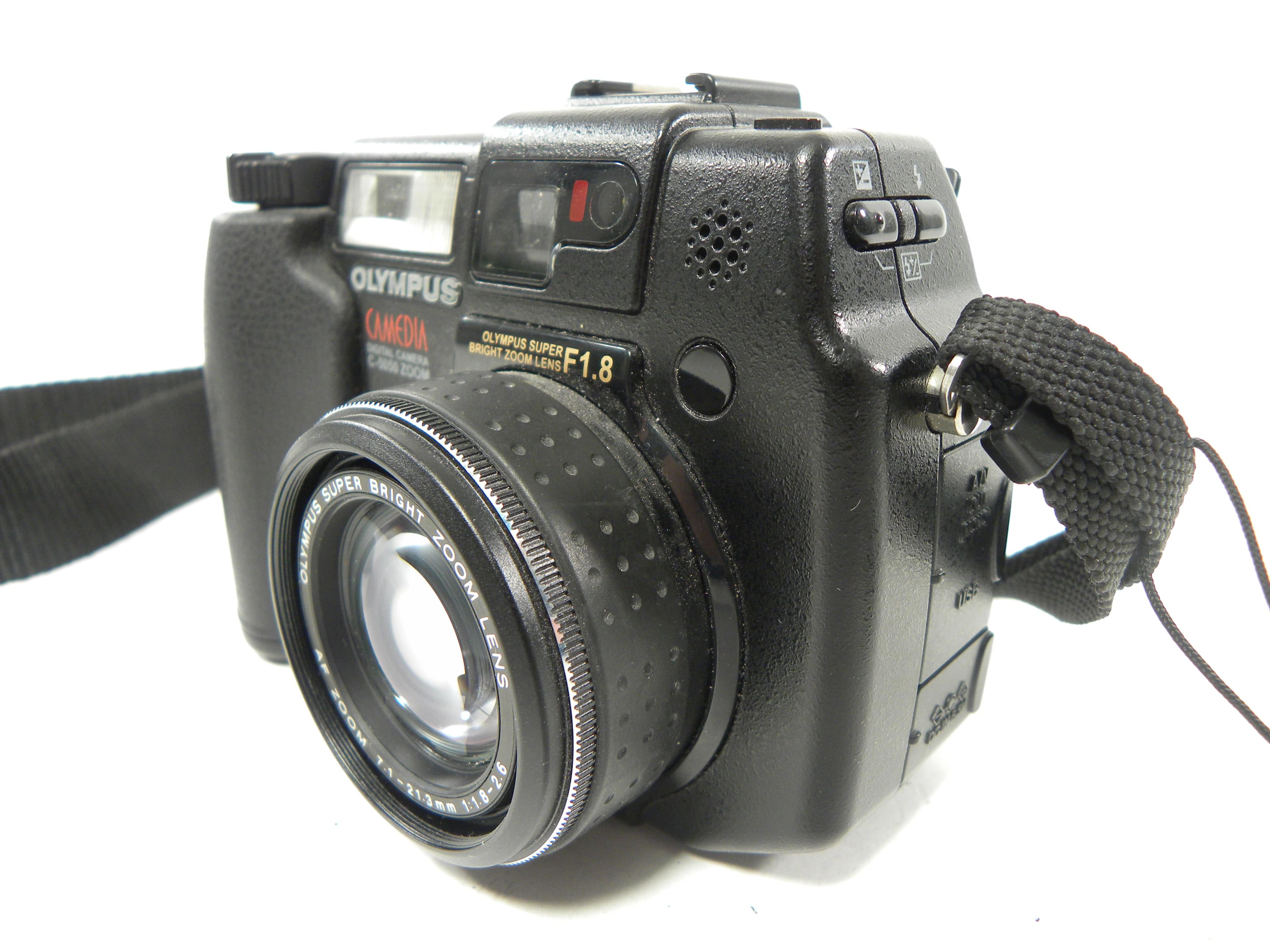 Olympus C-5050 Zoom 5mp Digital Camera