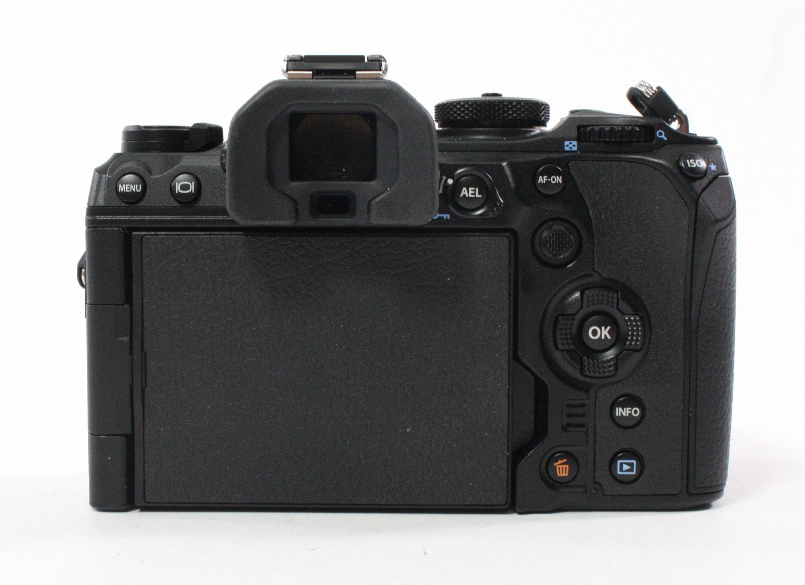 Olympus OM-1 Mirrorless Digital Camera with Shutter Count 704