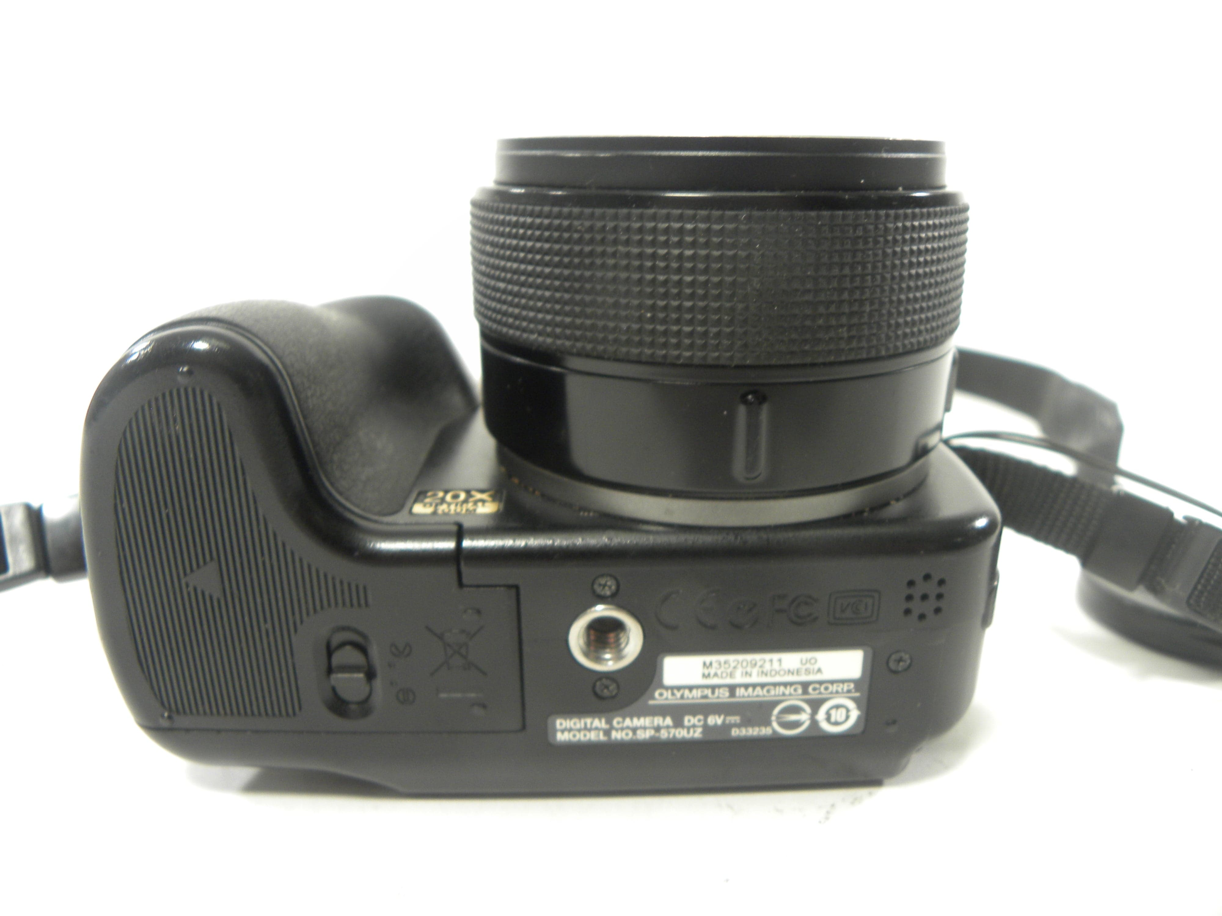 Olympus SP-57OUZ 10.0mp Digital Camera