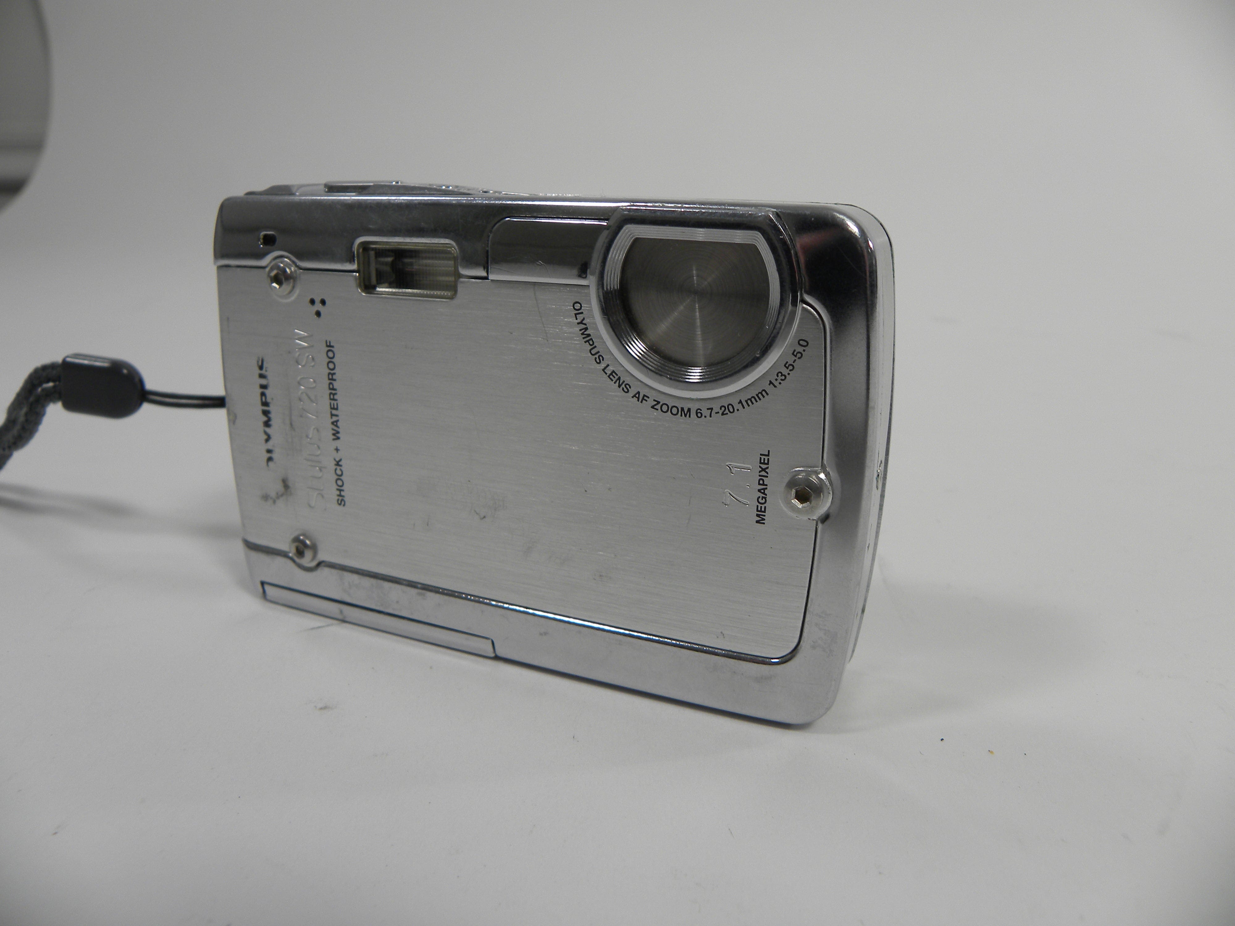 Olympus Stylus 720SW 7.1mp Digital camera