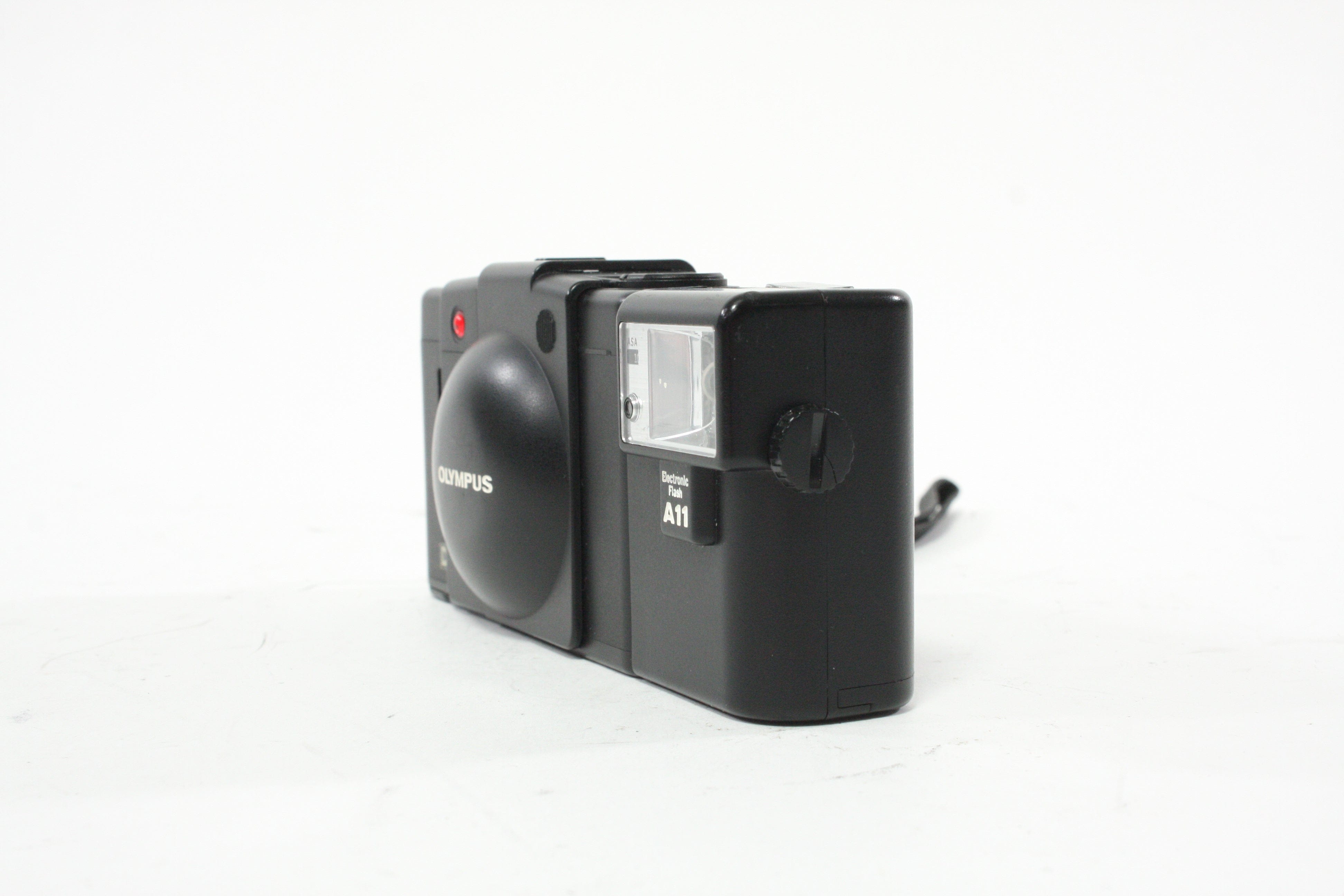Olympus XA3 35mm Camera with A11 Flash