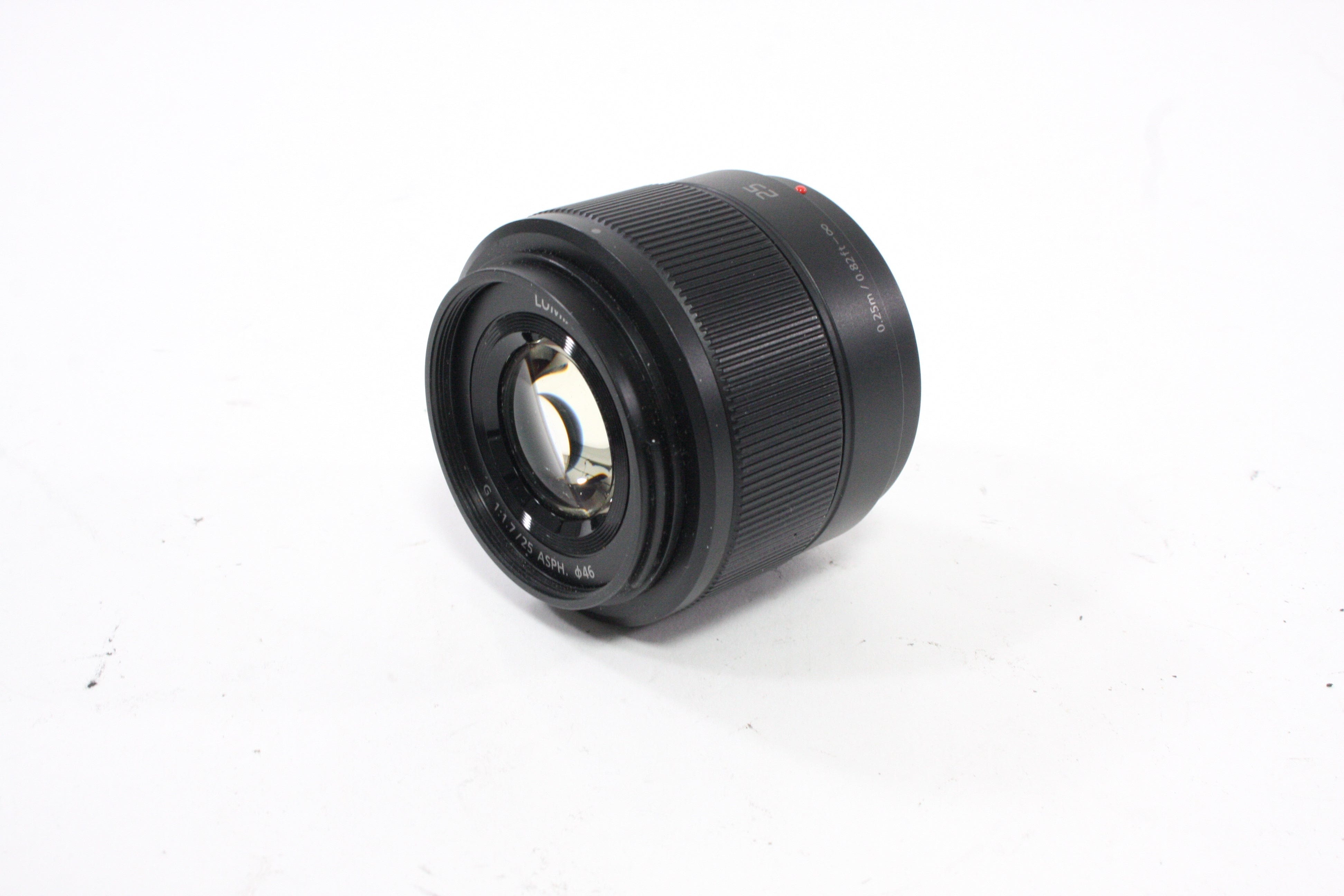 Panasonic 25mm f/1.7 G Lens for Micro 4/3 Mount