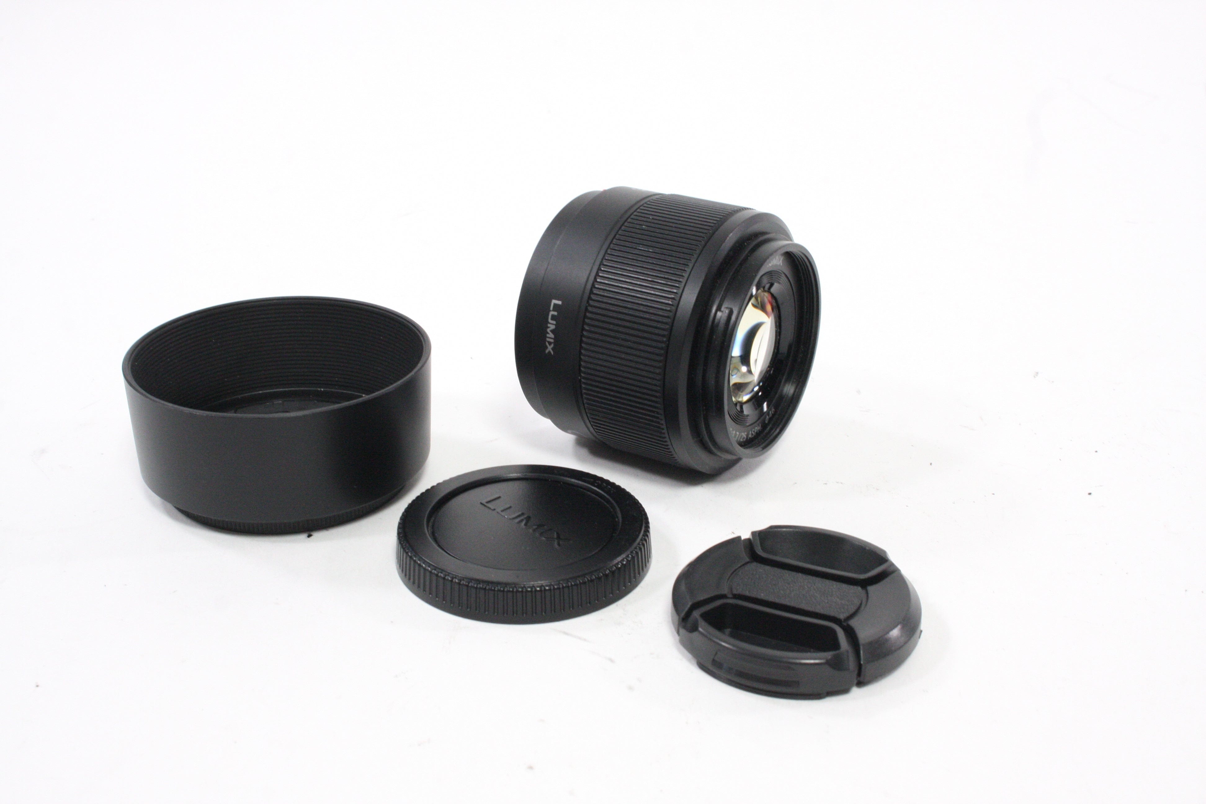 Panasonic 25mm f/1.7 G Lens for Micro 4/3 Mount