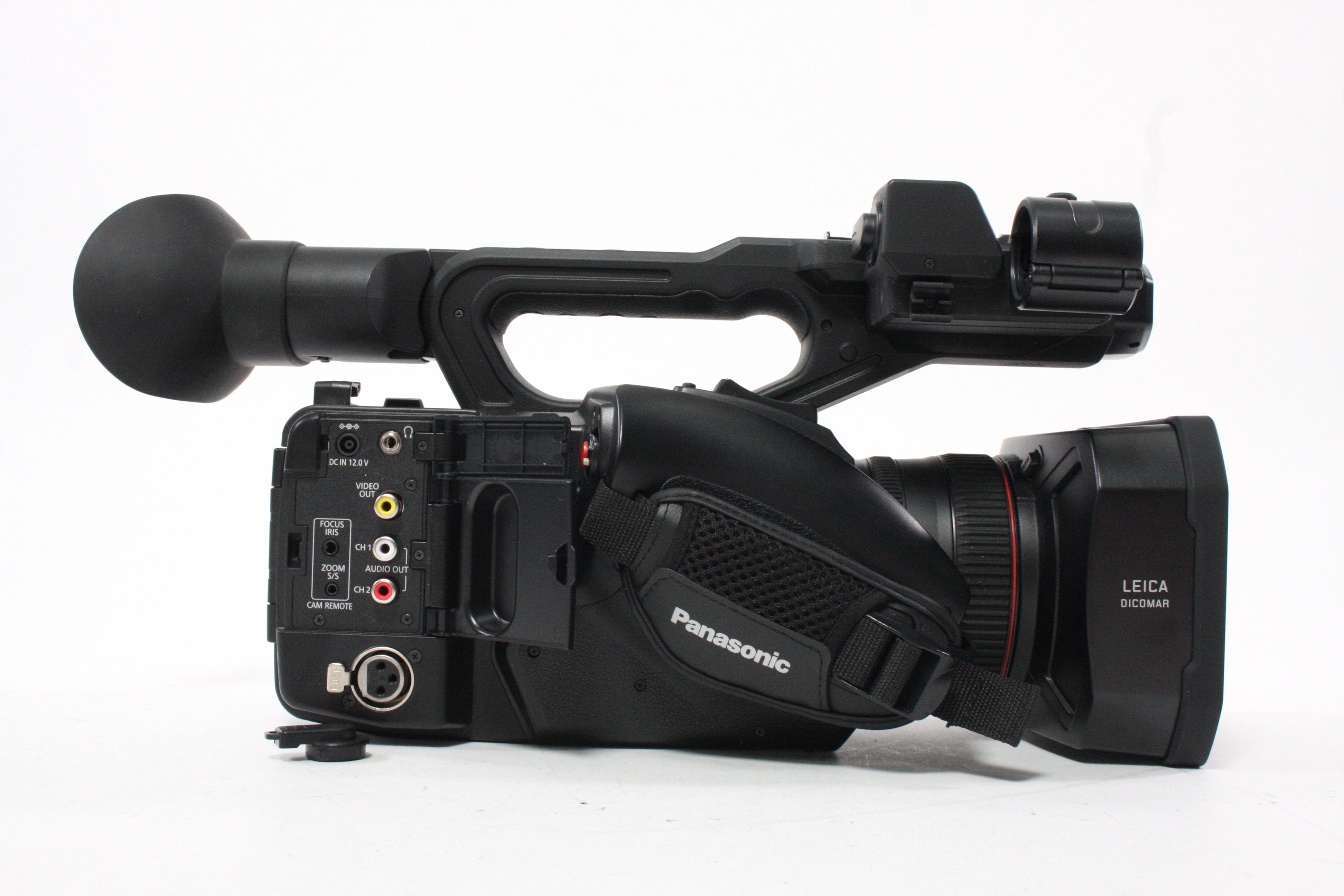 Panasonic HC-X1 Camcorder with Operation Time of 29 hrs