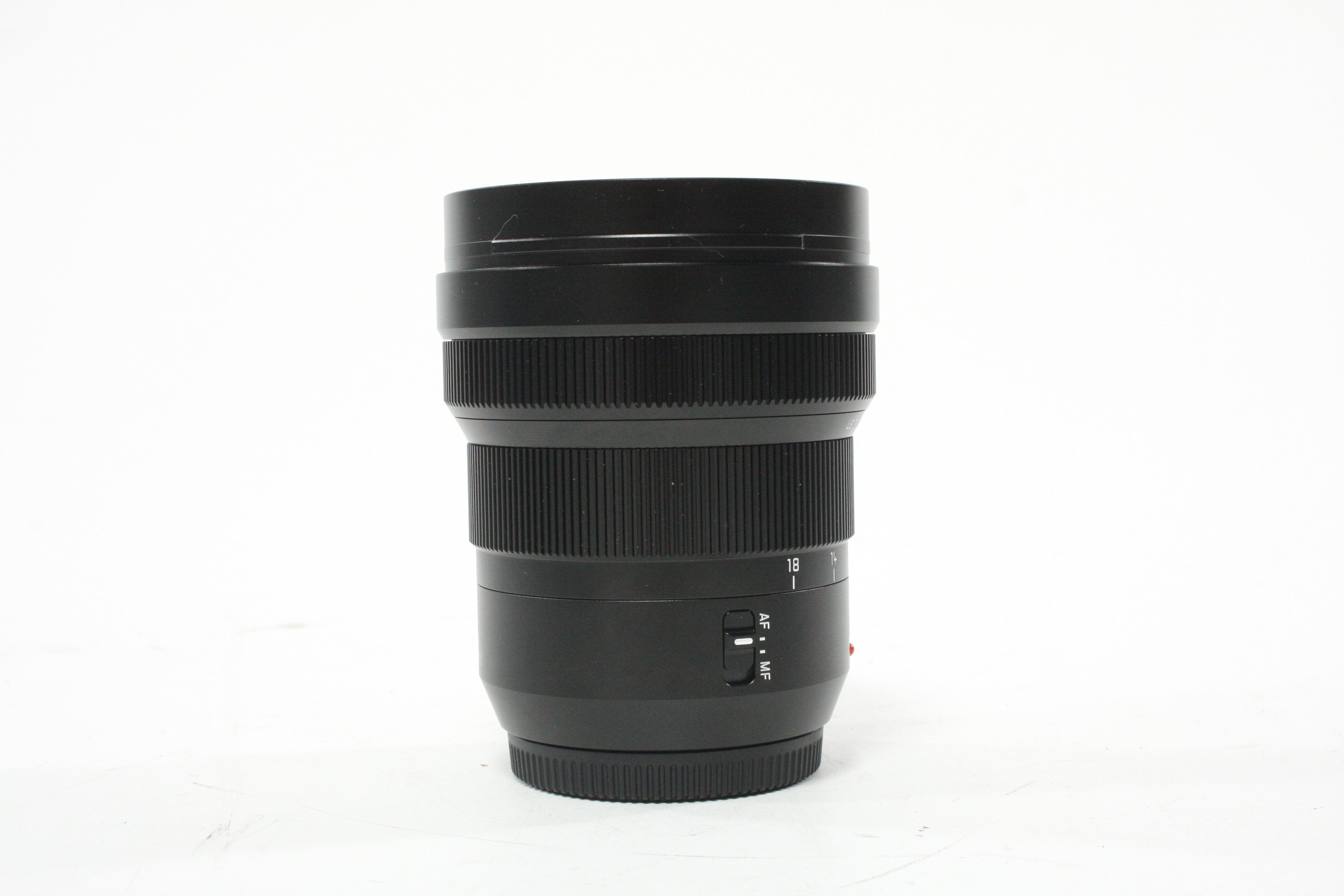 Panasonic Leica 8-18mm f/2.8-4.0 DG Vario Elmarit Lens for Micro 4/3 Mount