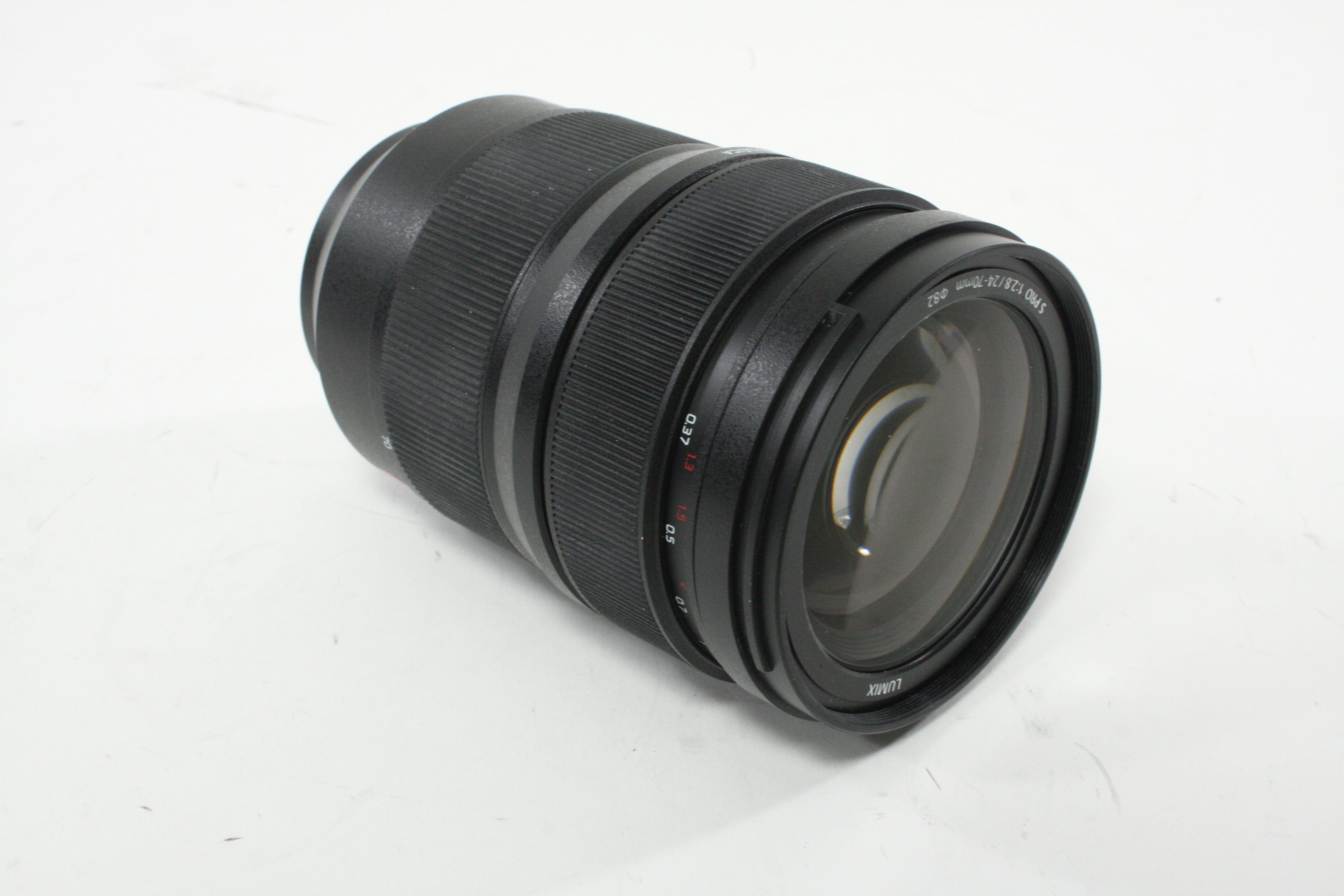 Panasonic Lumix 24-70mm f/2.8 S PRO Model S-E2470 Lens for L Mount