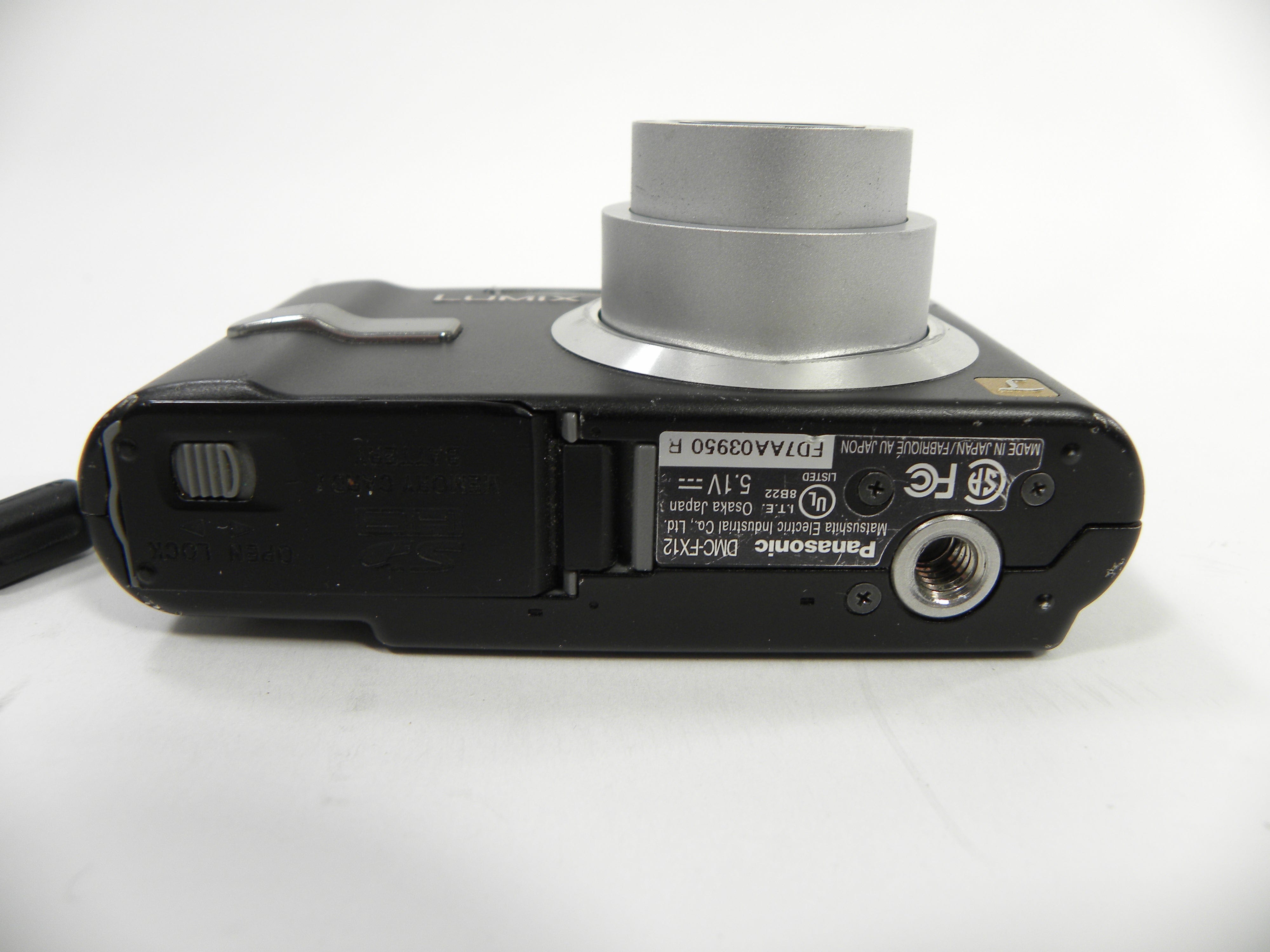 Panasonic Lumix DMC-FX12 7.2mp Digital Camera